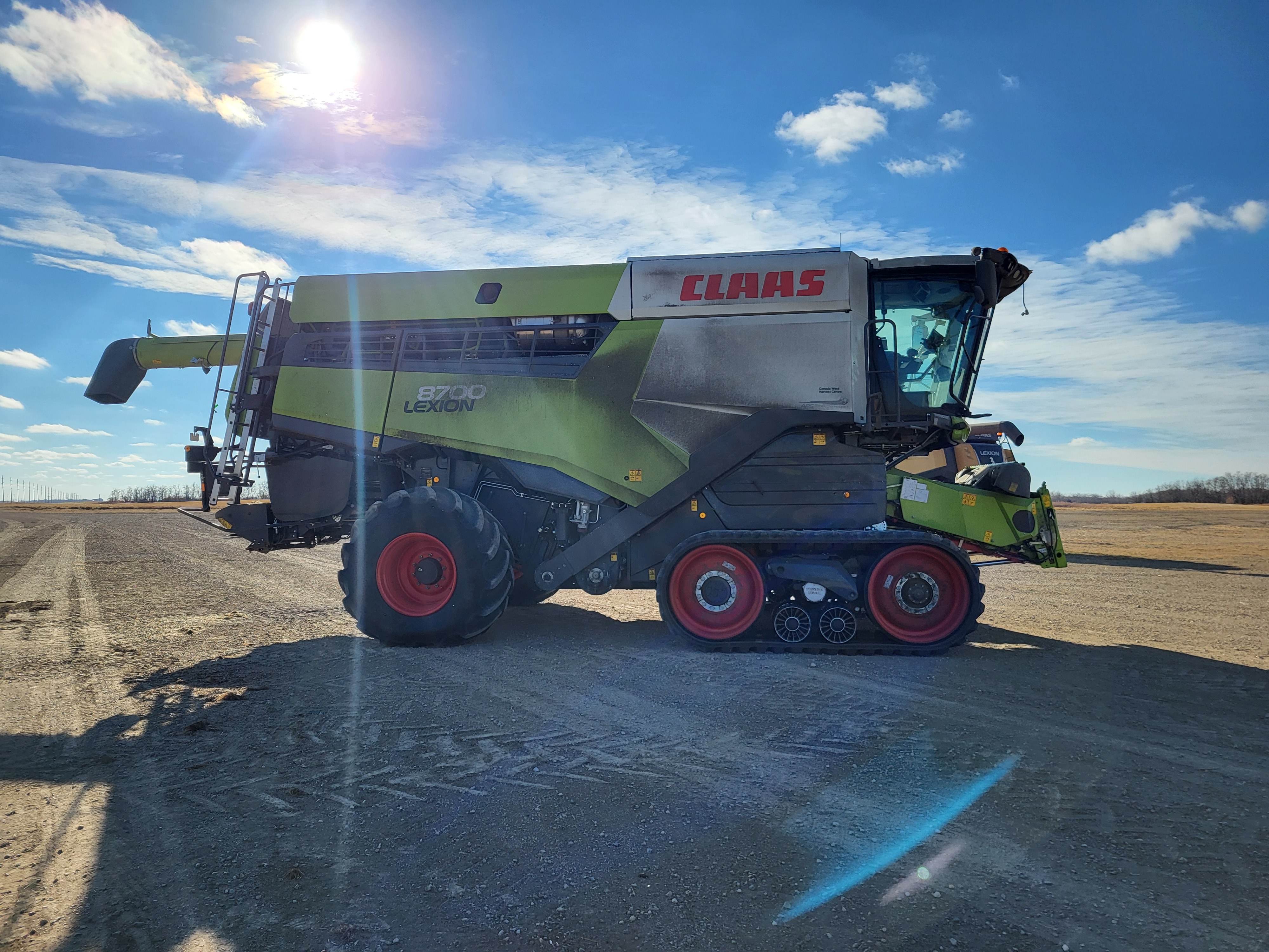 2022 CLAAS 8700TT Combine