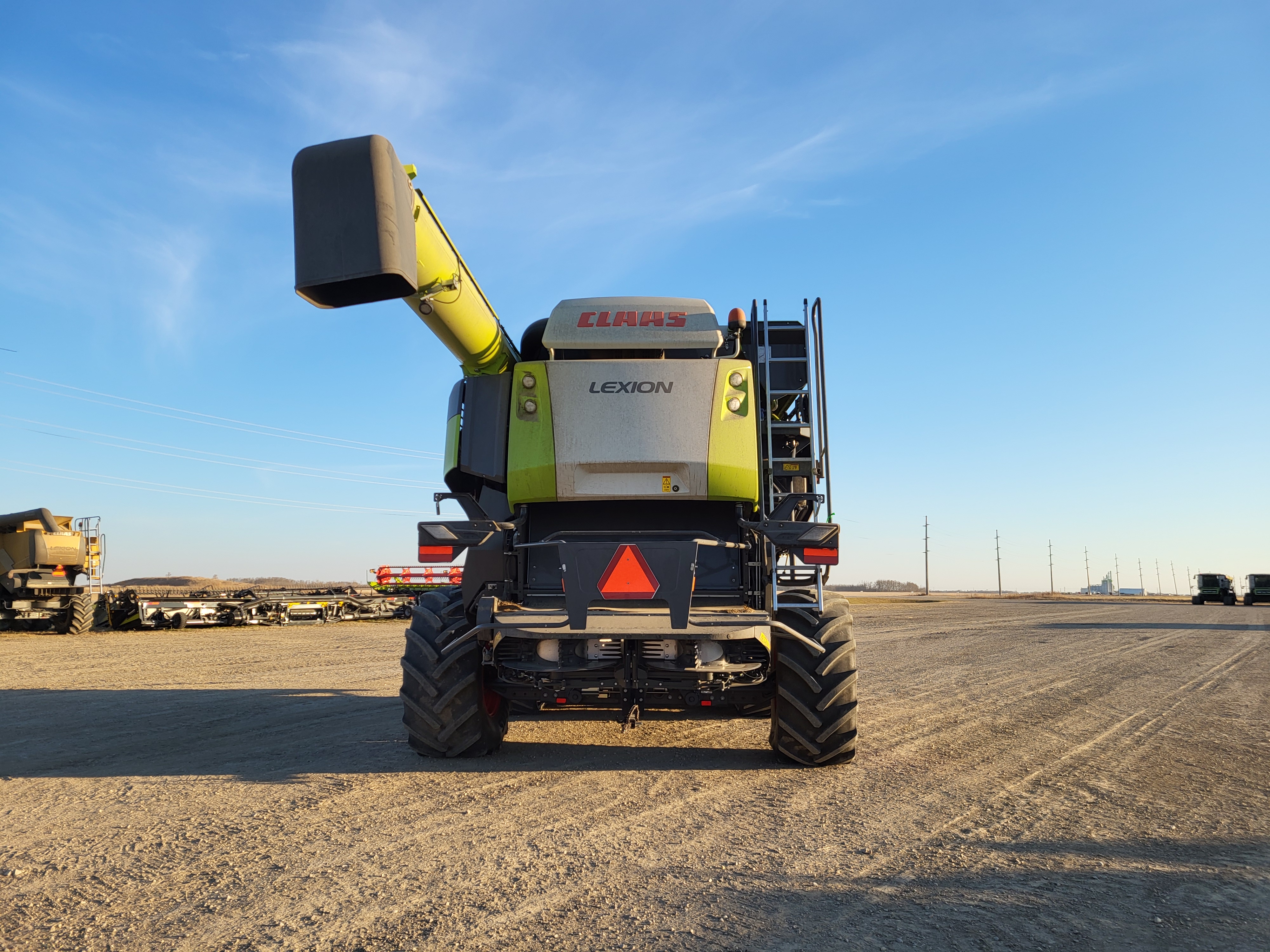 2022 CLAAS 8700TT Combine