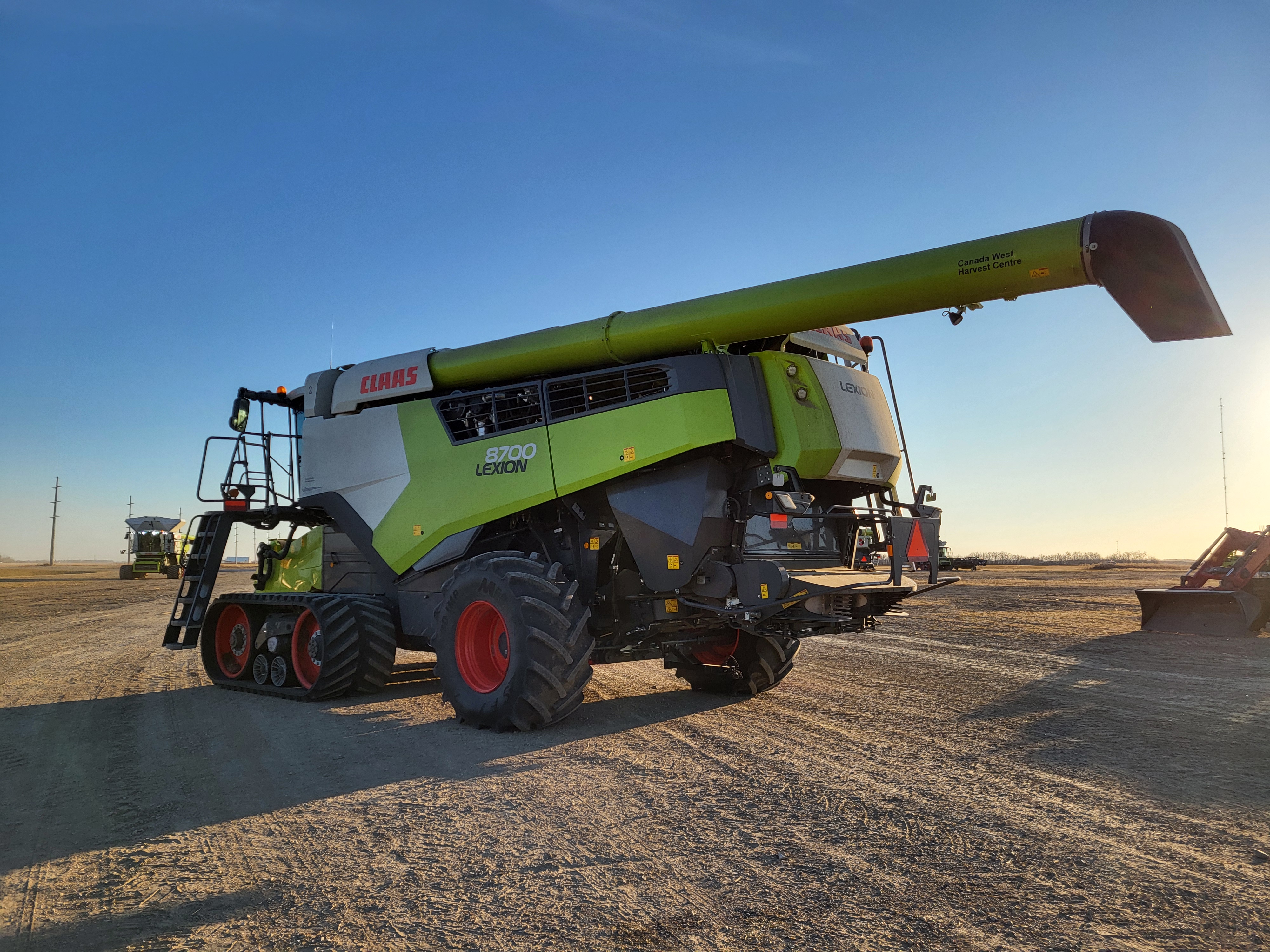 2022 CLAAS 8700TT Combine