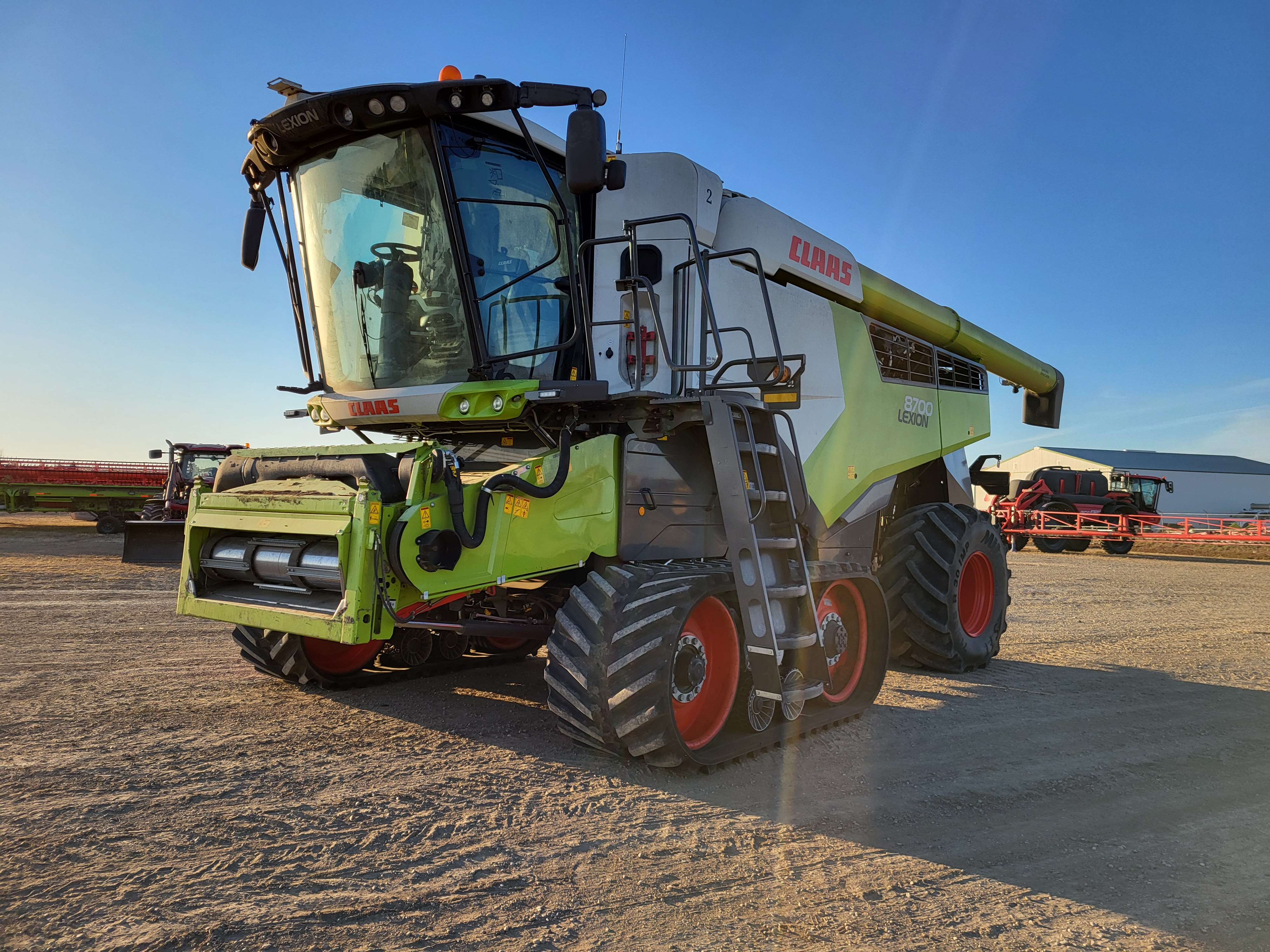 2022 CLAAS 8700TT Combine