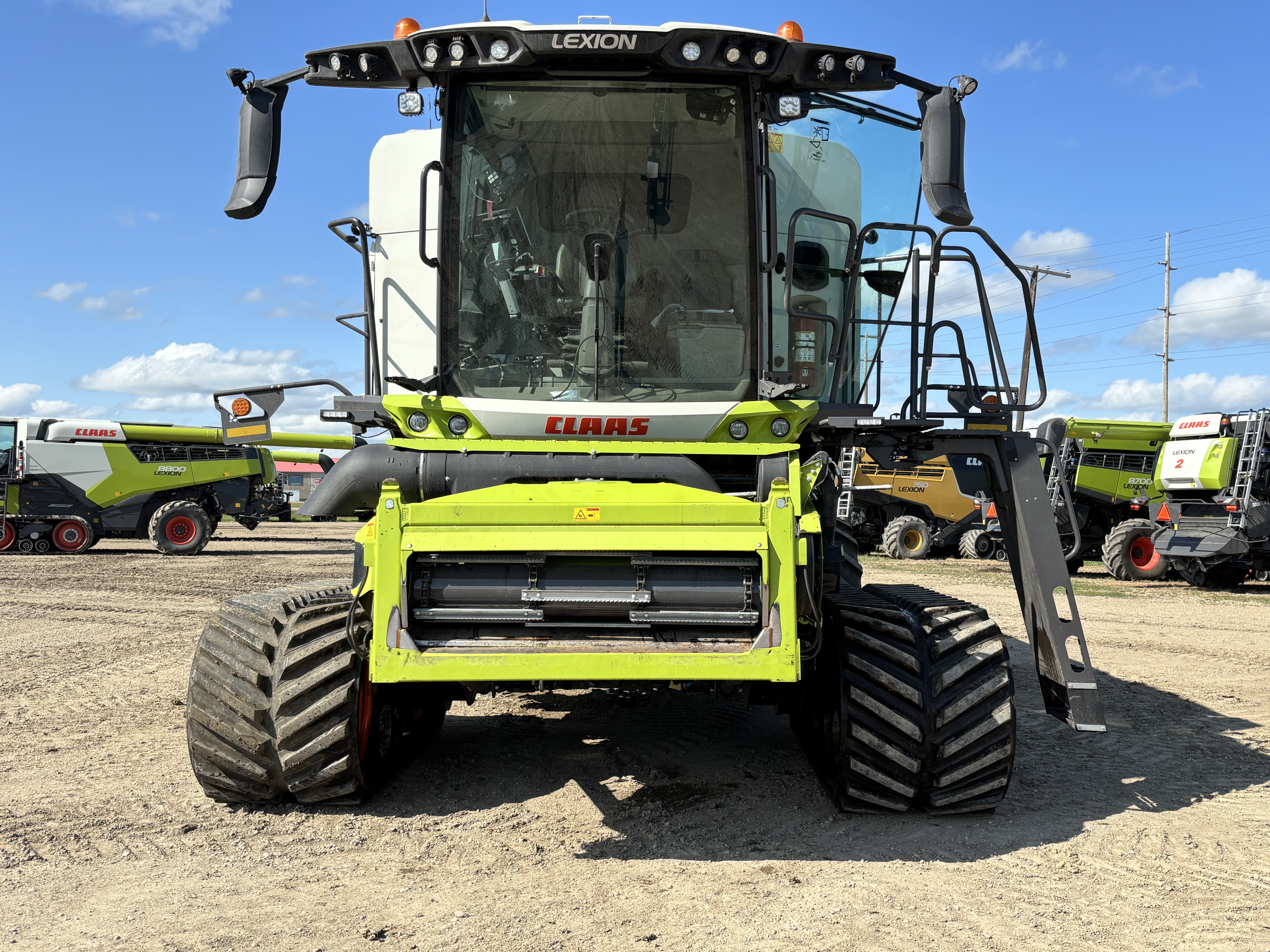 2023 CLAAS 8700TT Combine