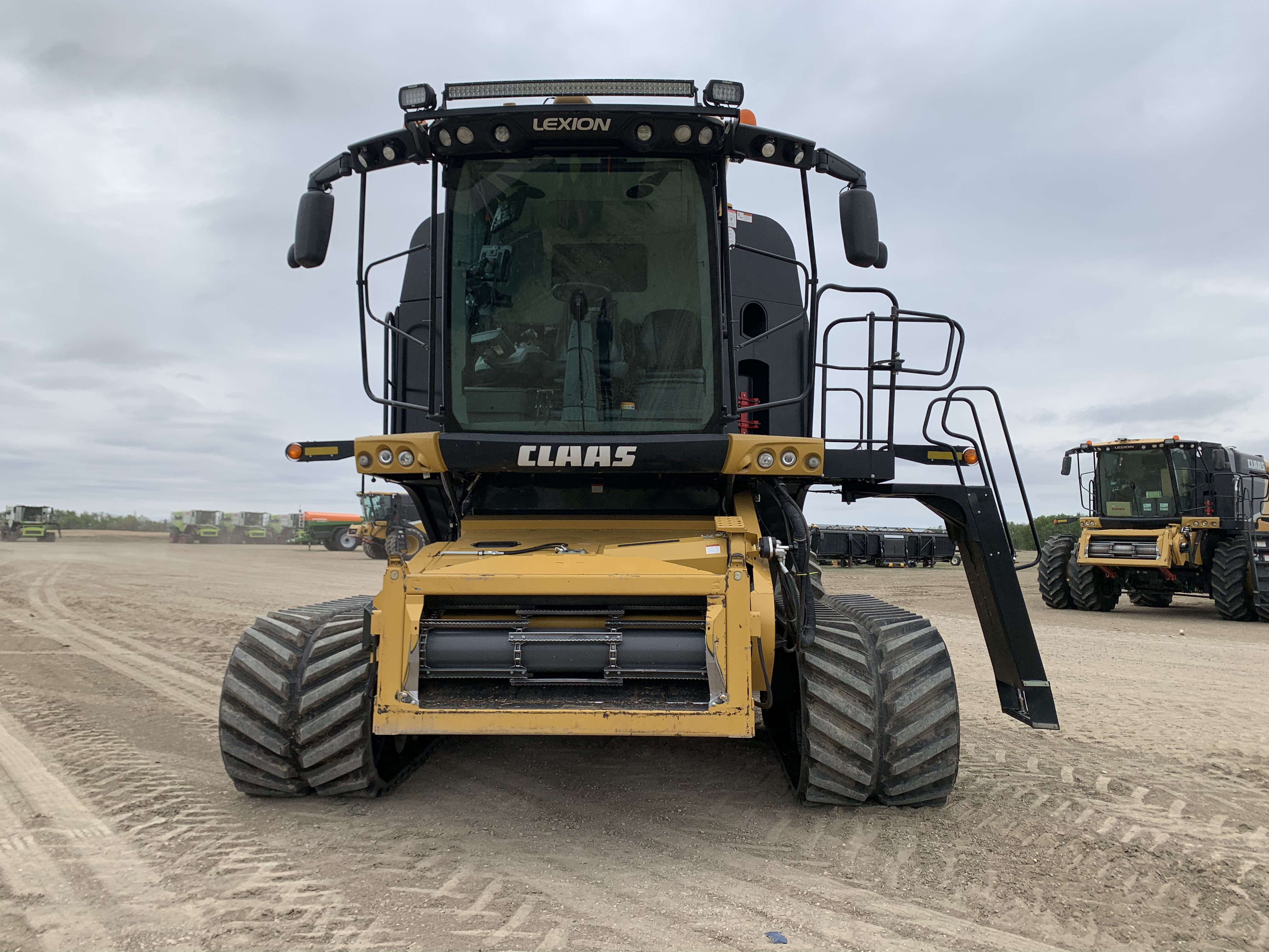 2018 CLAAS 760TT Combine