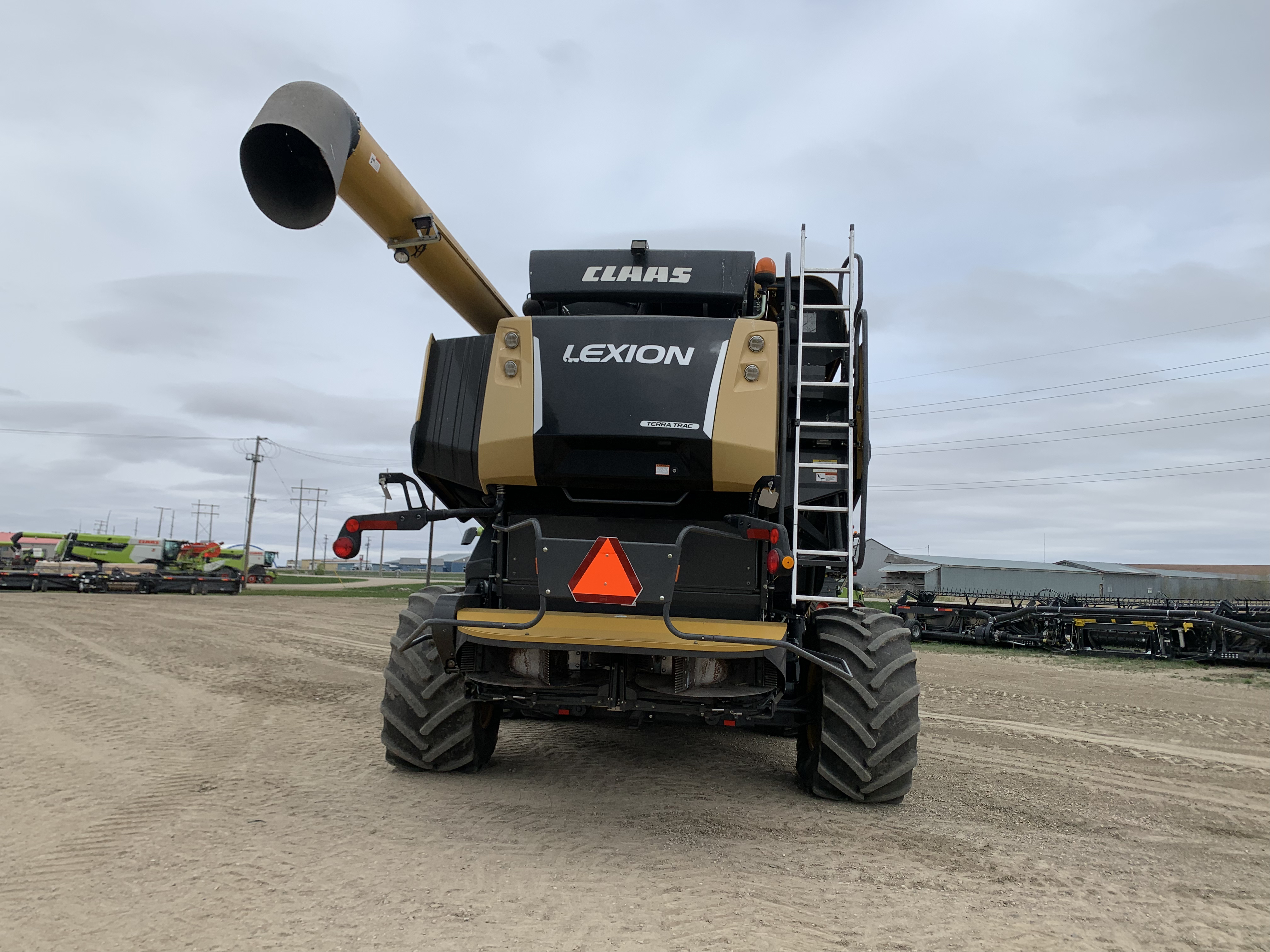 2018 CLAAS 760TT Combine
