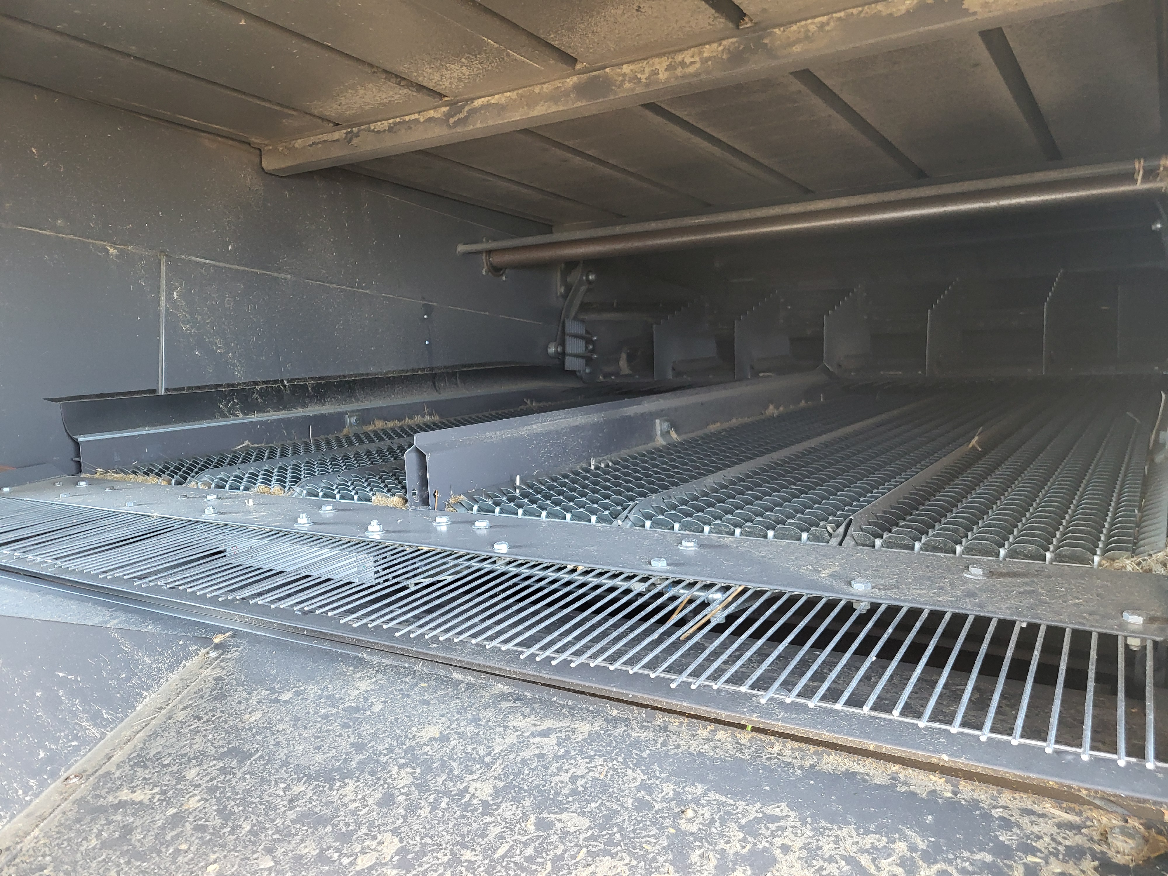 2021 CLAAS 8700 Combine