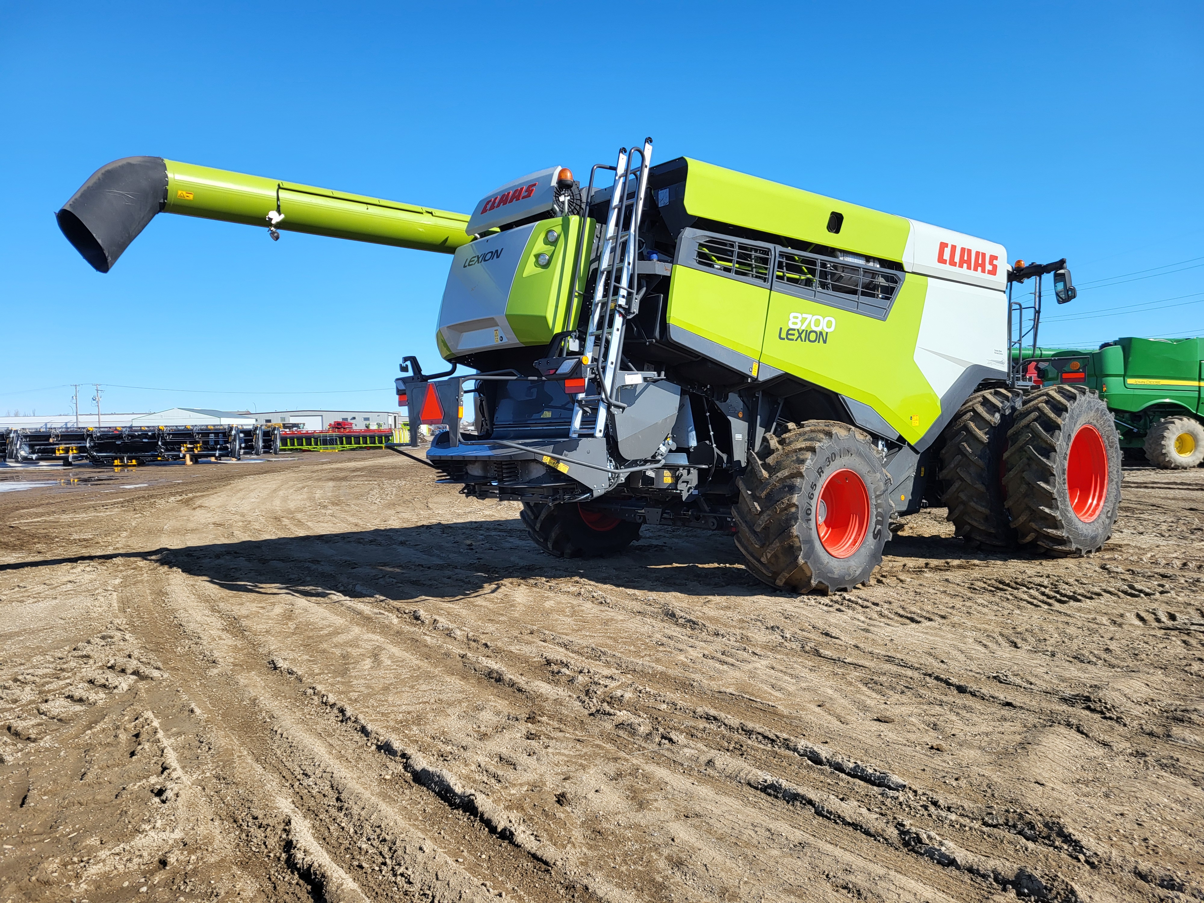 2021 CLAAS 8700 Combine