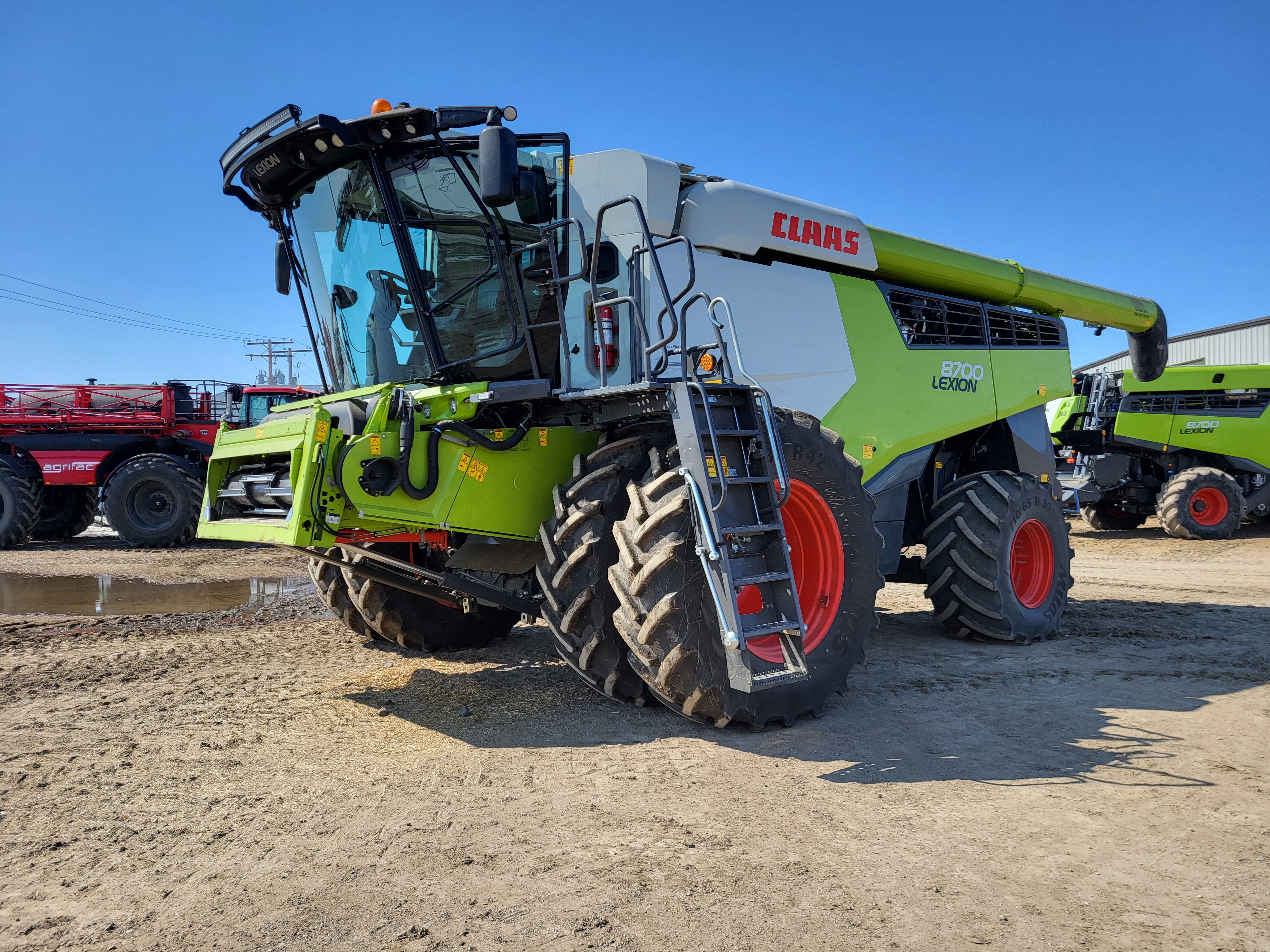 2021 CLAAS 8700 Combine