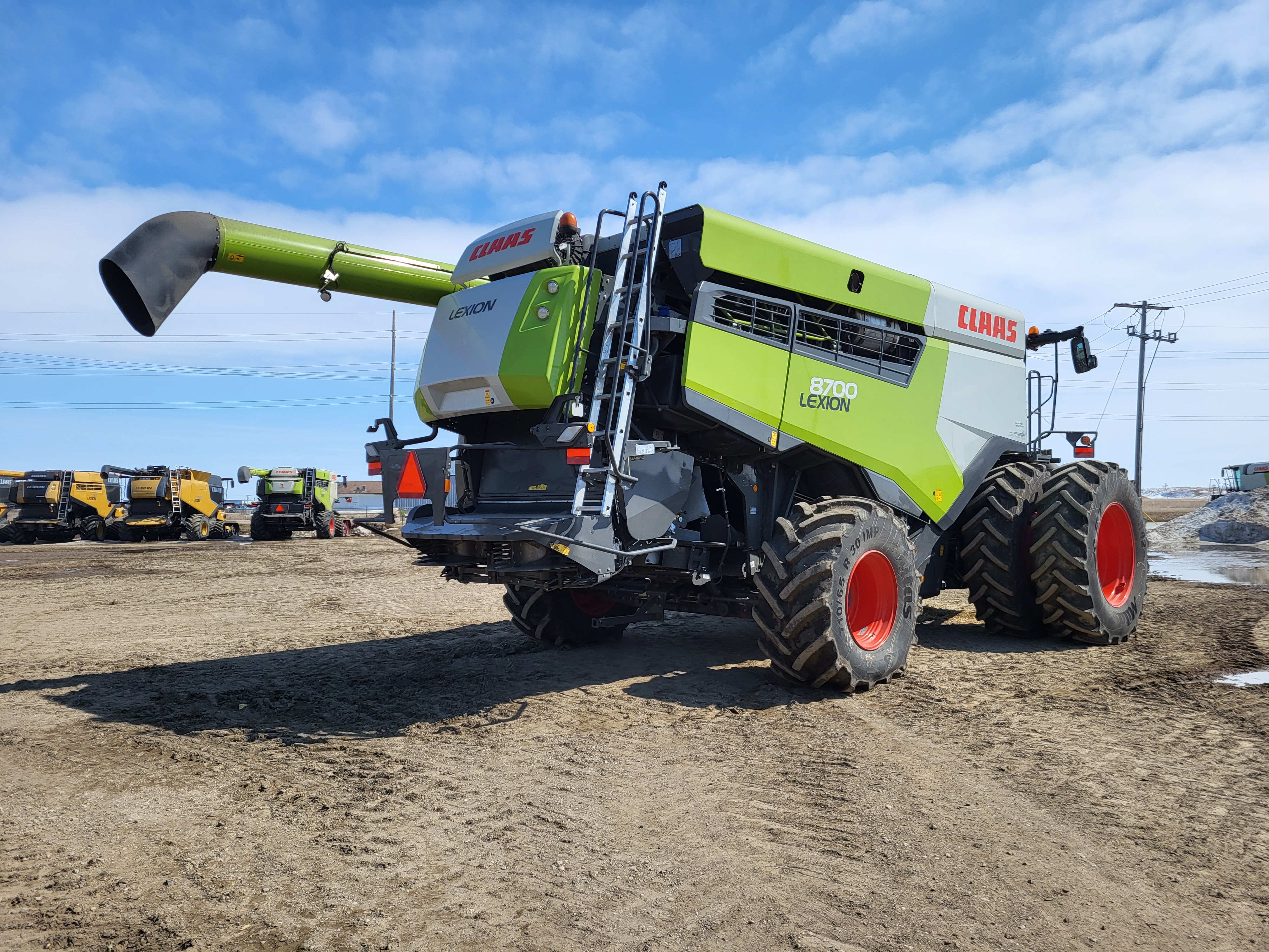 2021 CLAAS 8700 Combine