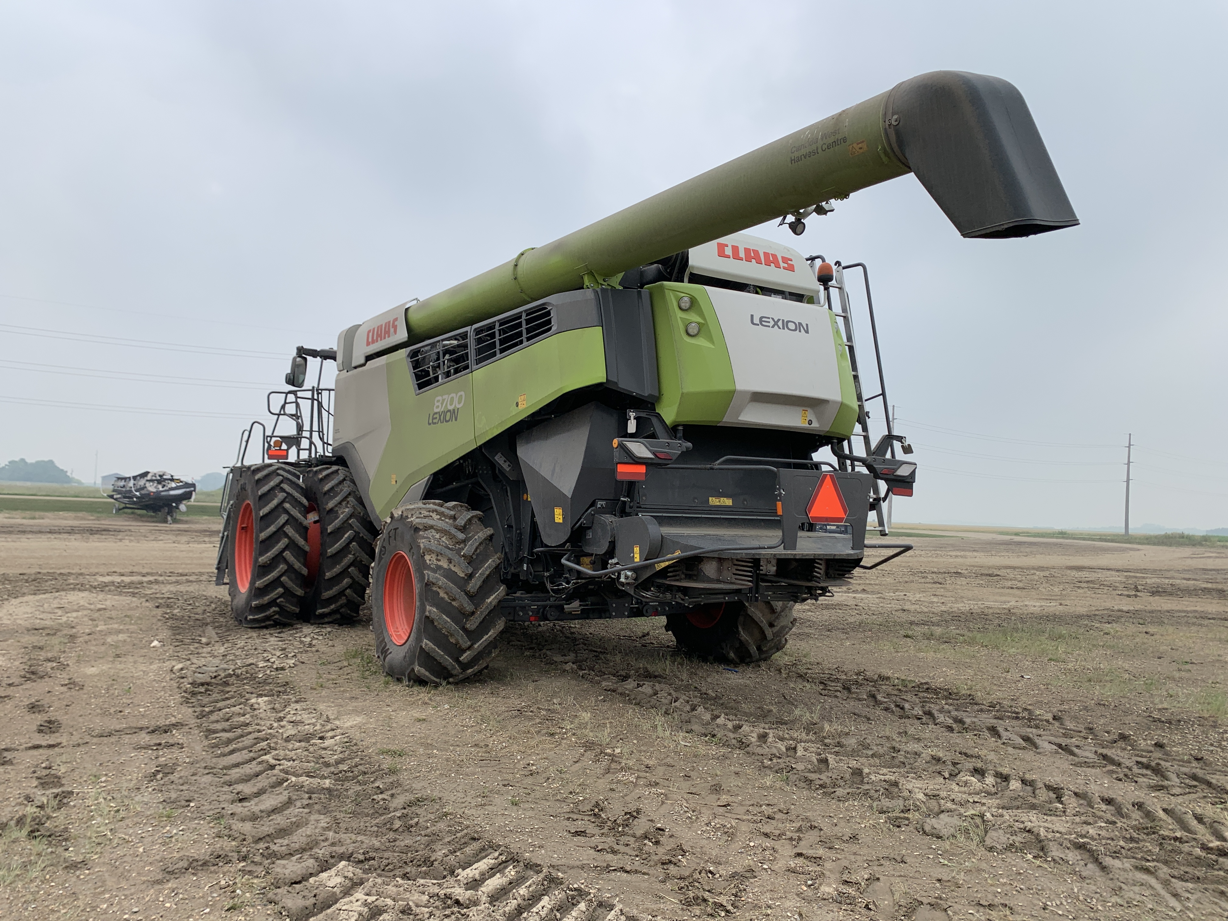 2022 CLAAS 8700 Combine
