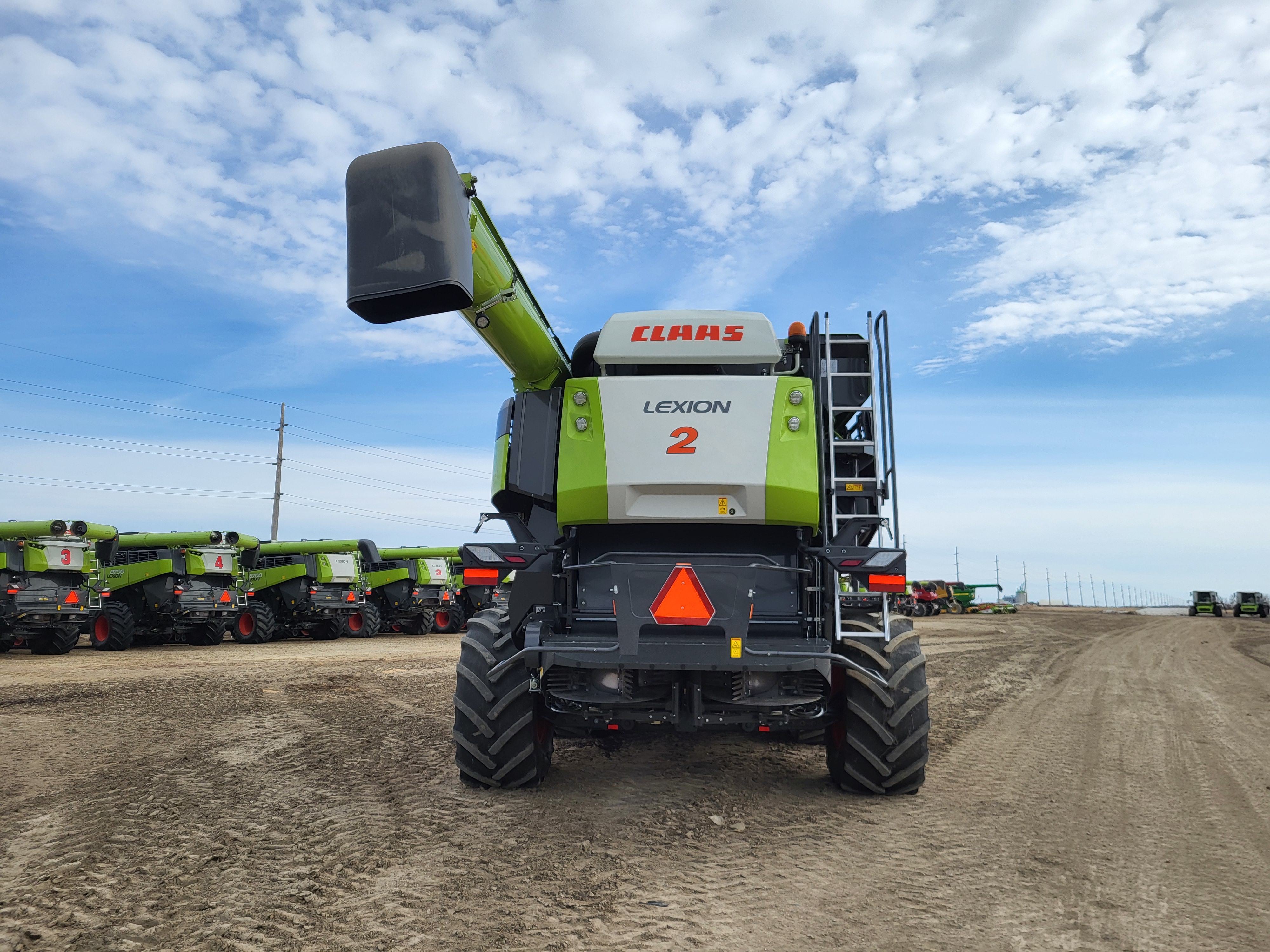 2022 CLAAS 8700TT Combine