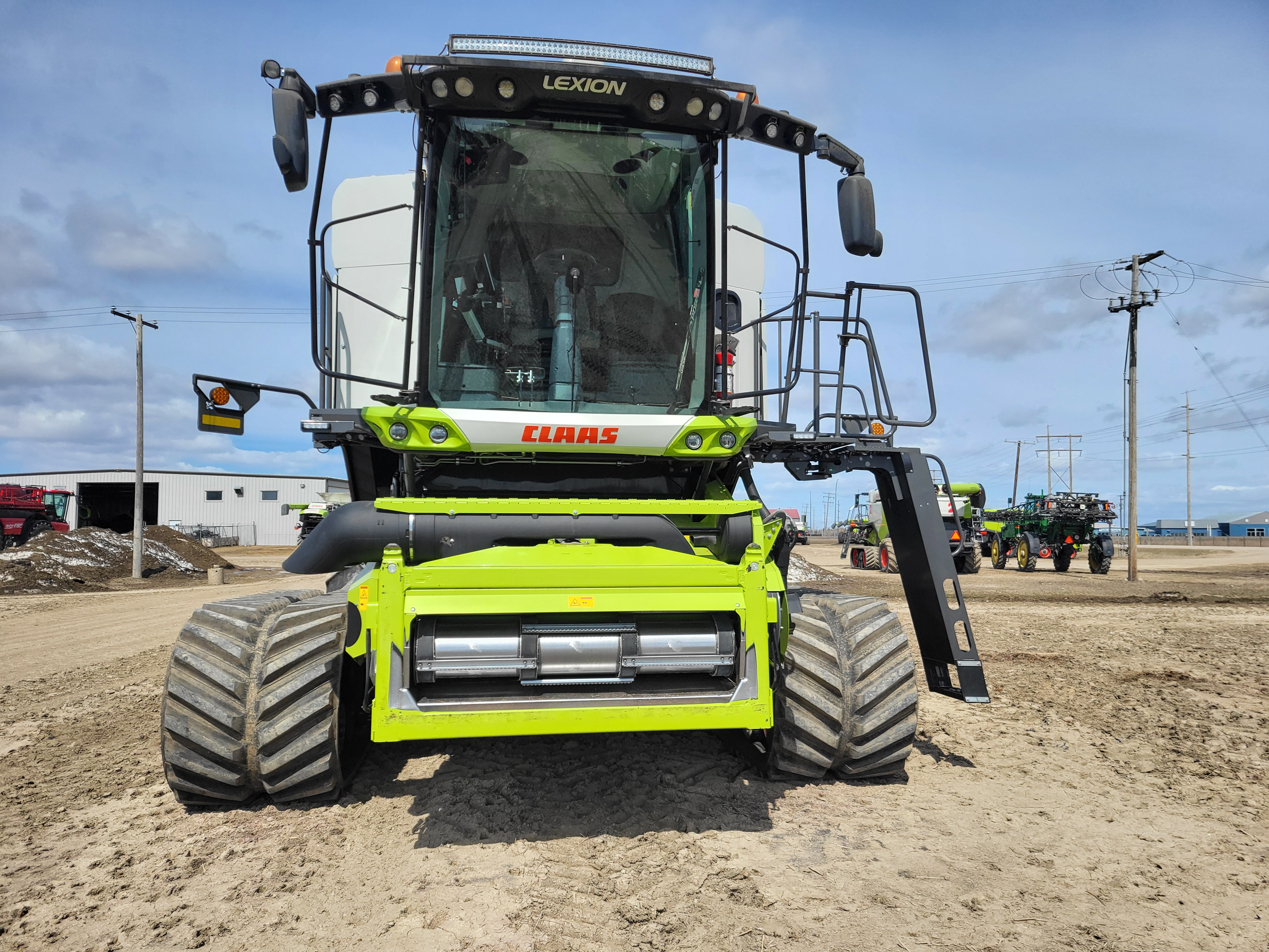 2022 CLAAS 8700TT Combine
