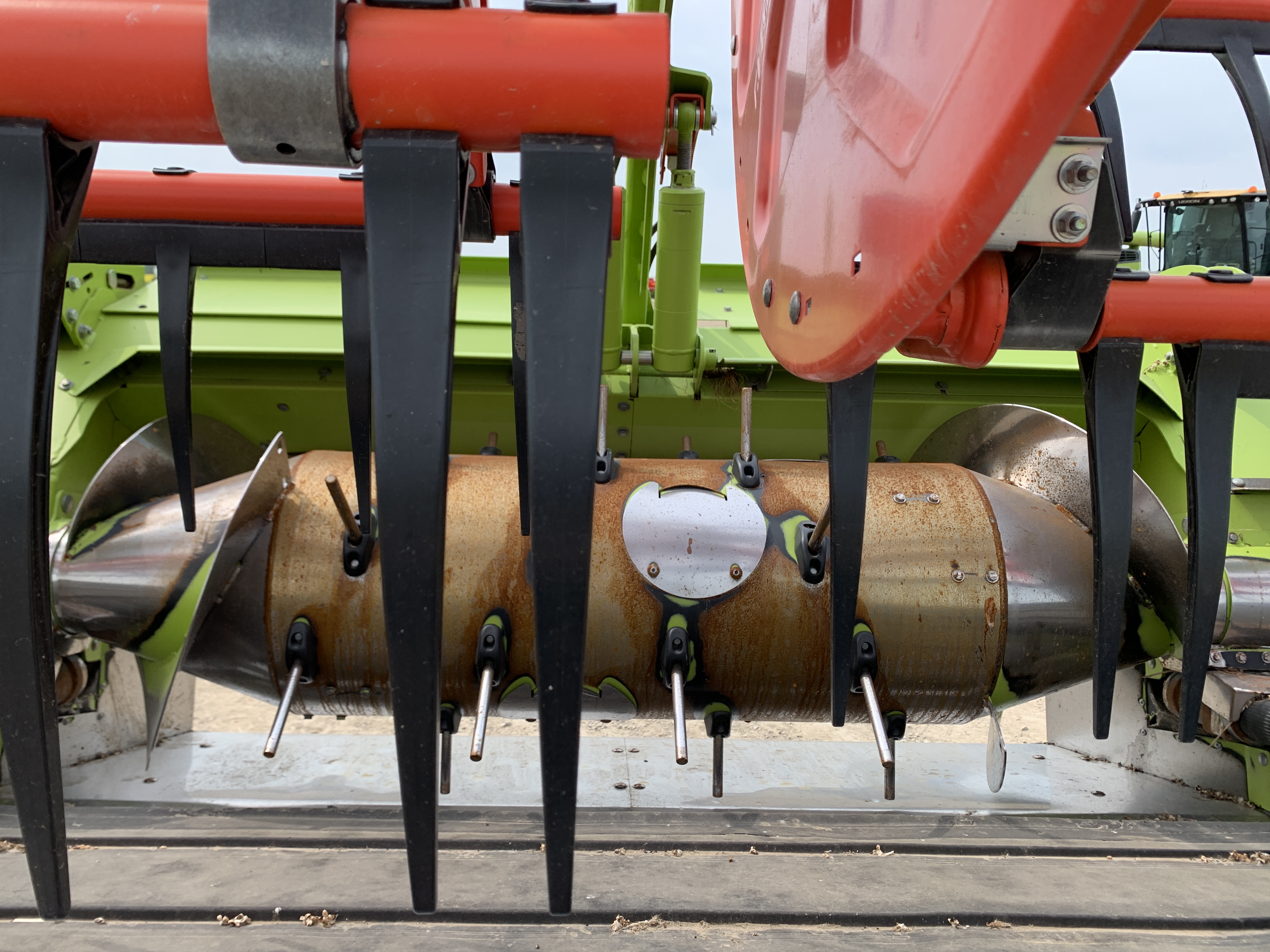 2022 CLAAS Convio 1230 Header Combine