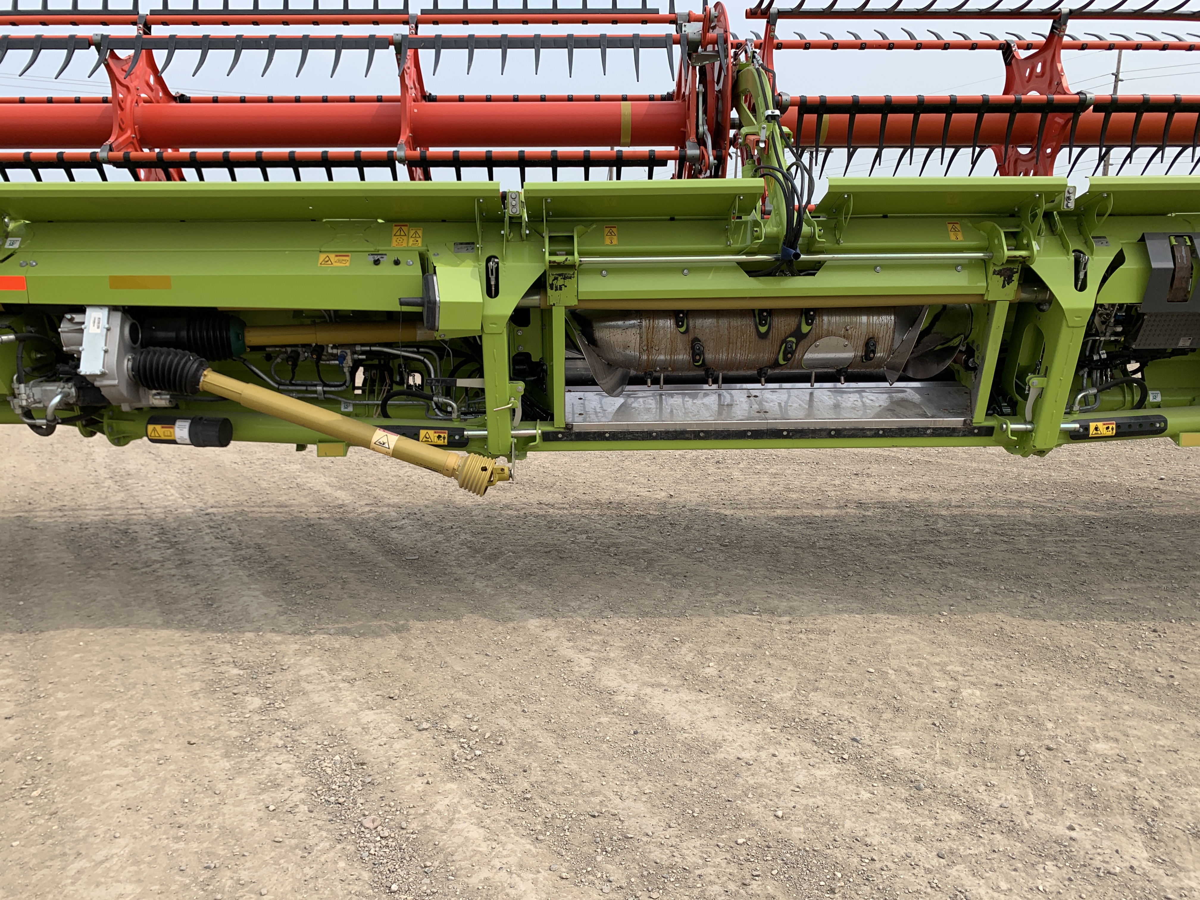 2022 CLAAS Convio 1230 Header Combine