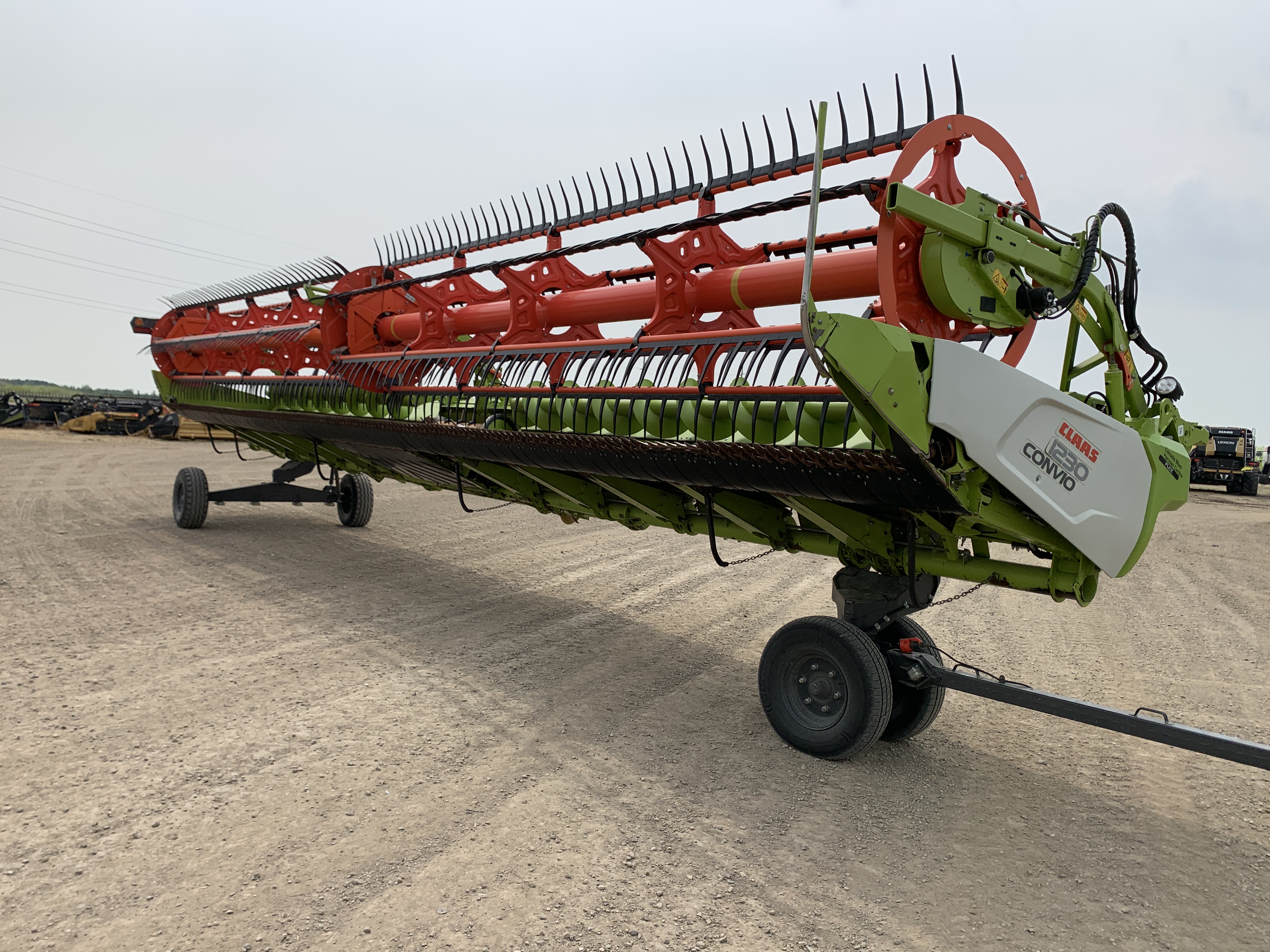 2022 CLAAS Convio 1230 Header Combine