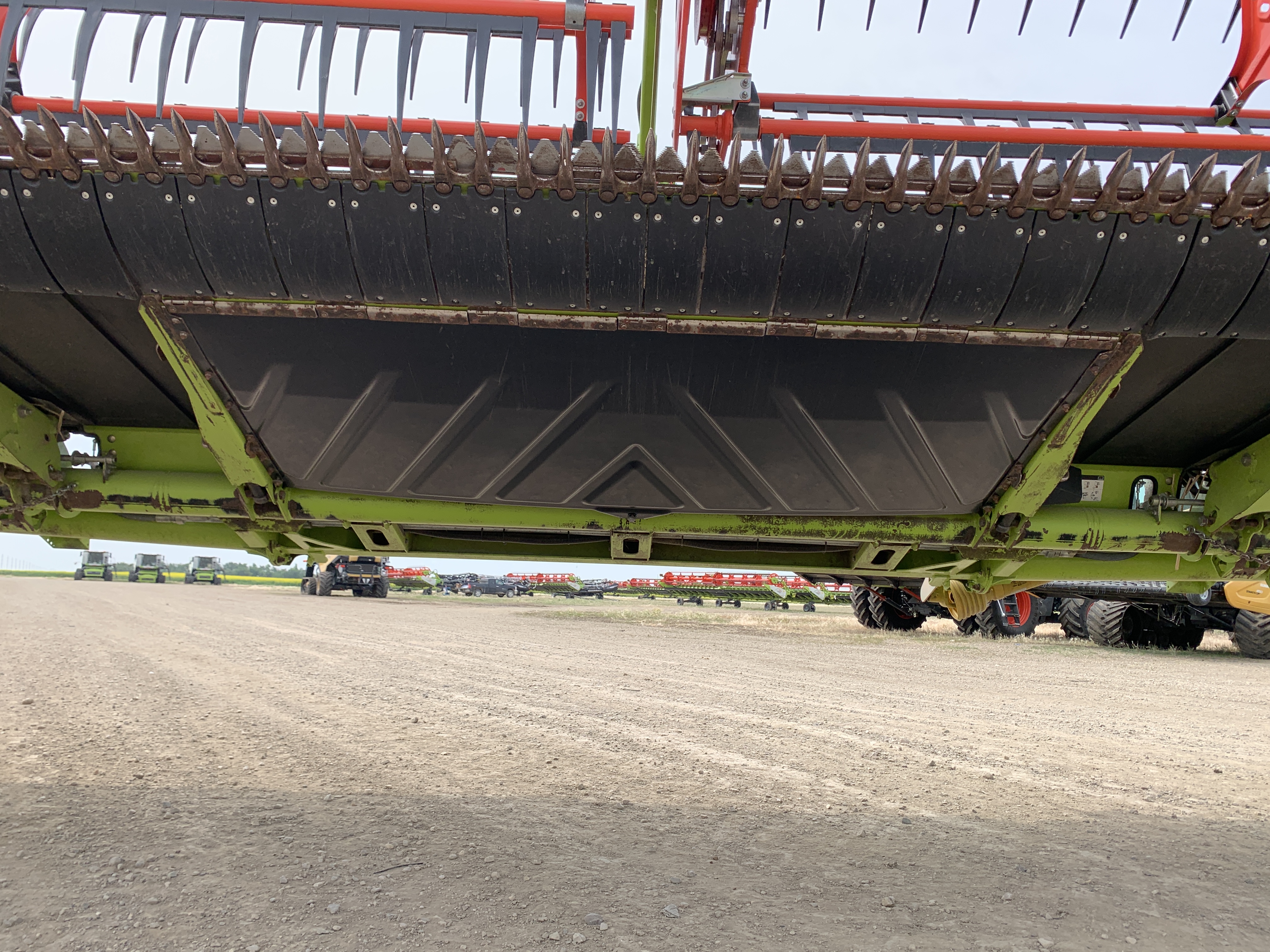 2022 CLAAS Convio 1230 Header Combine