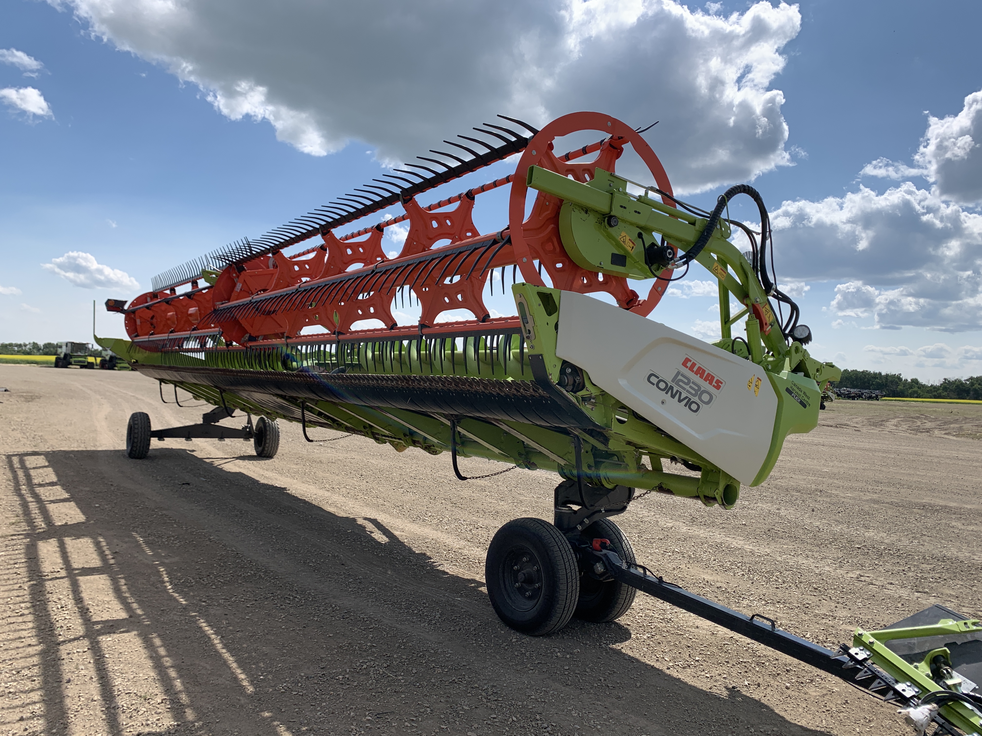 2022 CLAAS Convio 1230 Header Combine