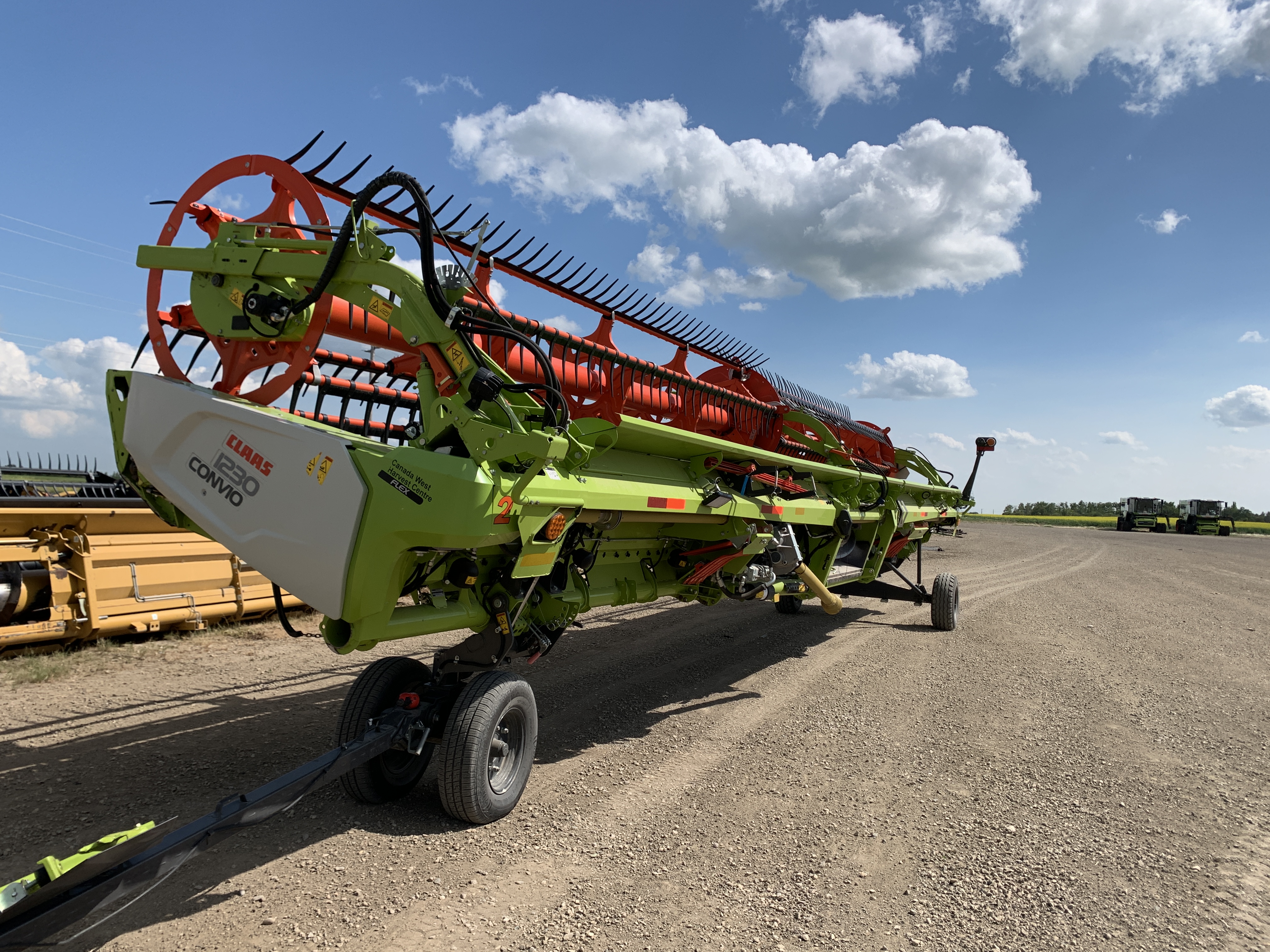 2022 CLAAS Convio 1230 Header Combine