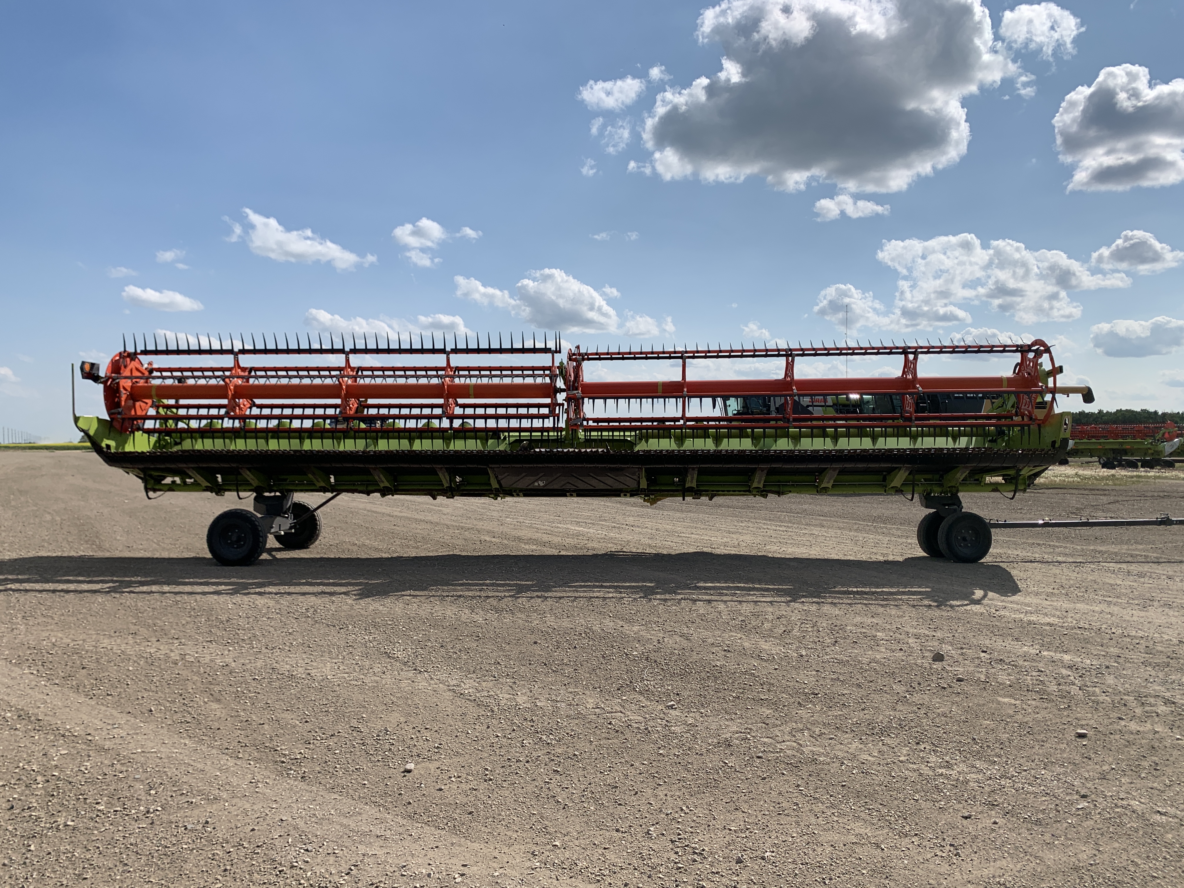 2022 CLAAS Convio 1230 Header Combine