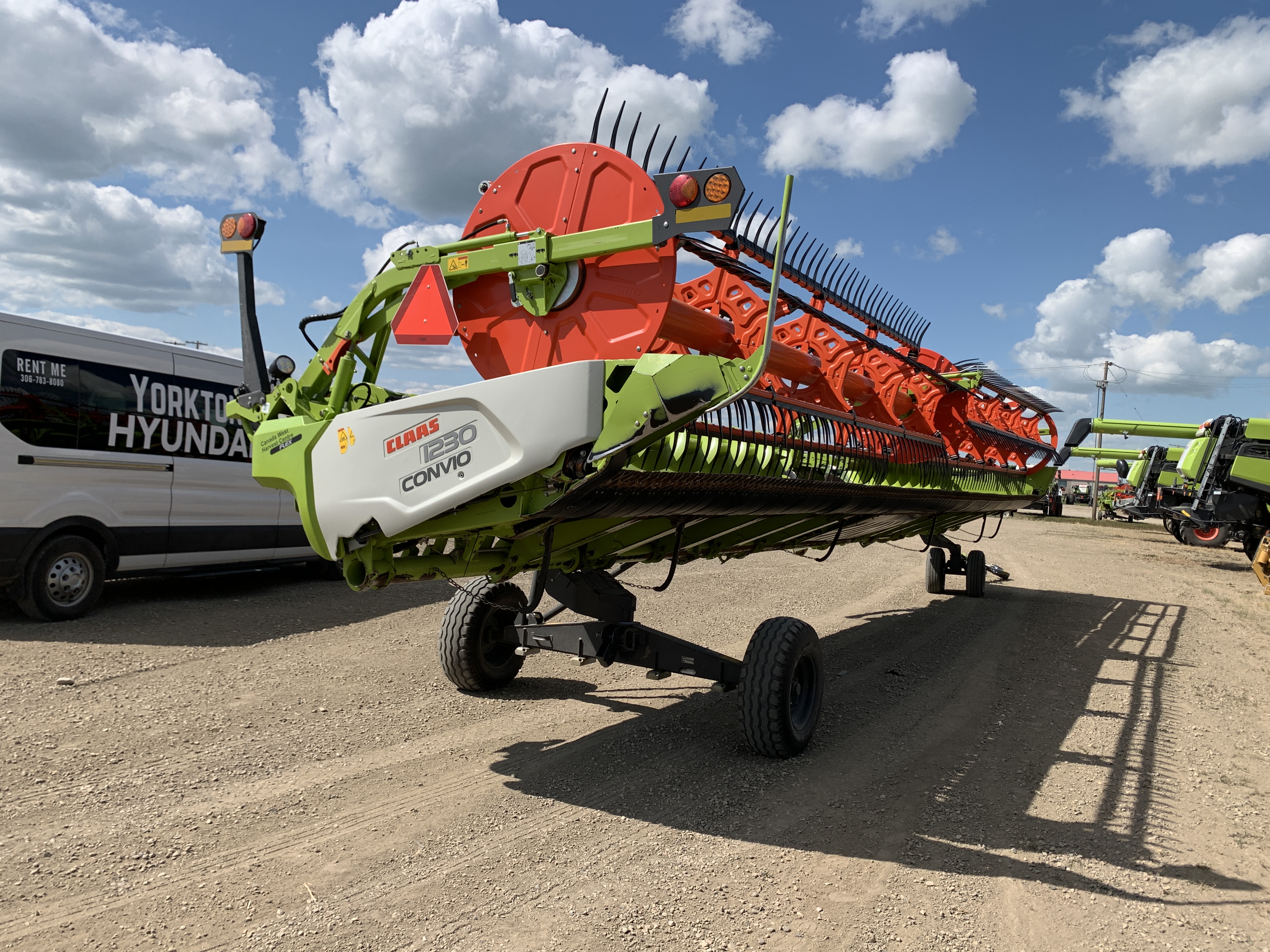 2022 CLAAS Convio 1230 Header Combine