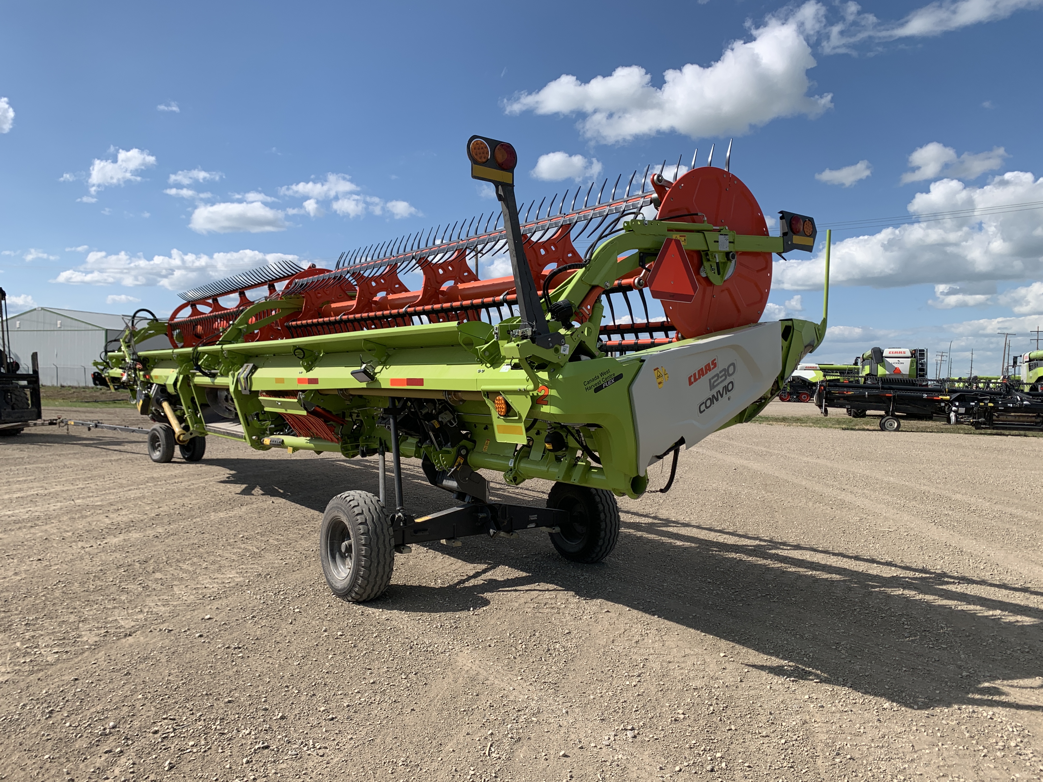 2022 CLAAS Convio 1230 Header Combine