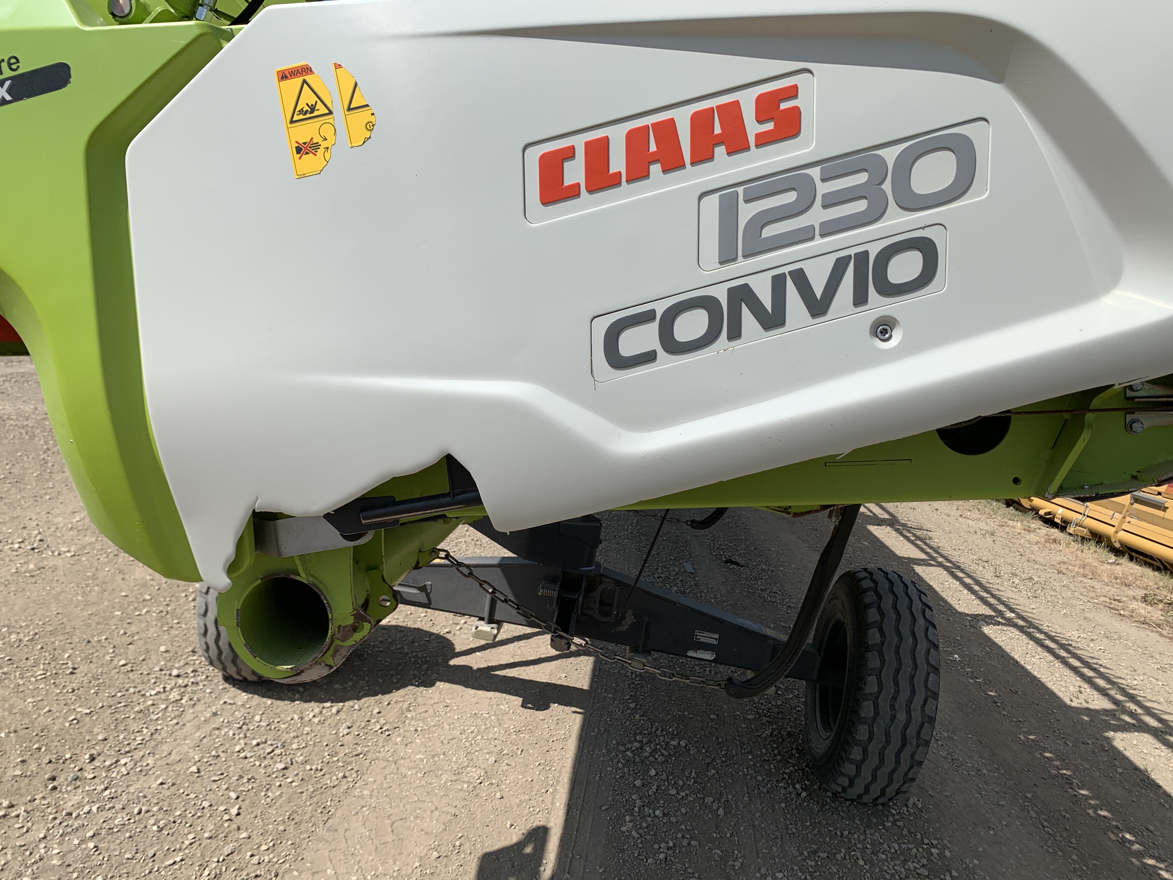 2022 CLAAS Convio 1230 Header Combine