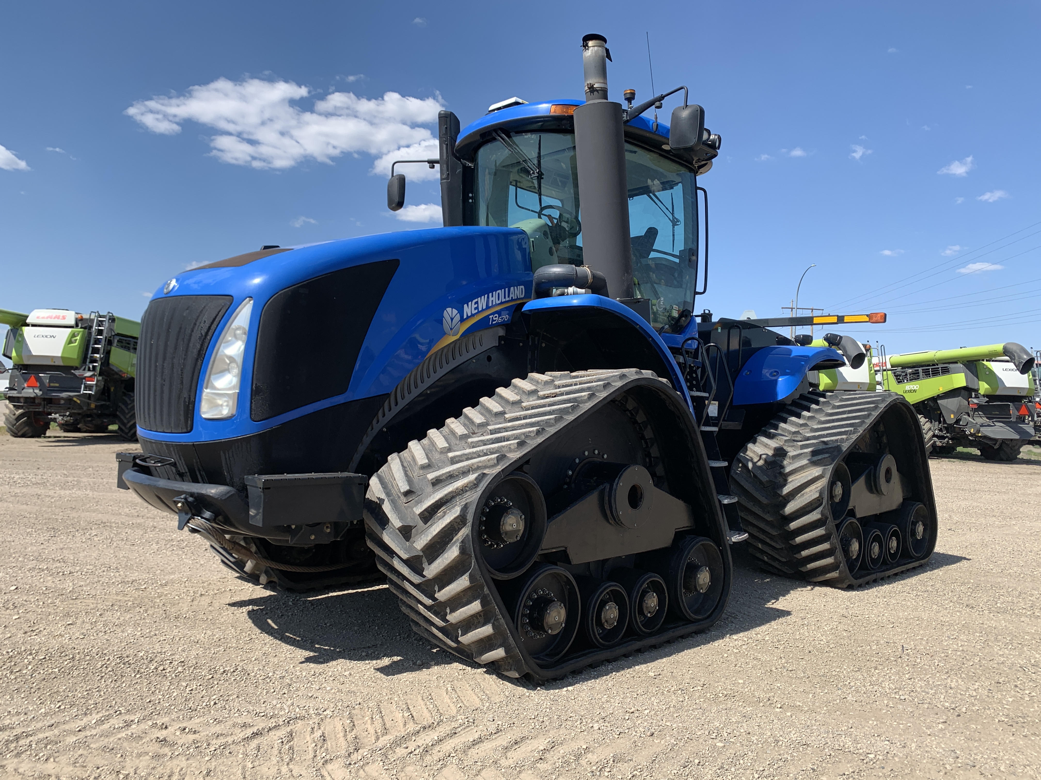 2013 New Holland T9.670 Tractor