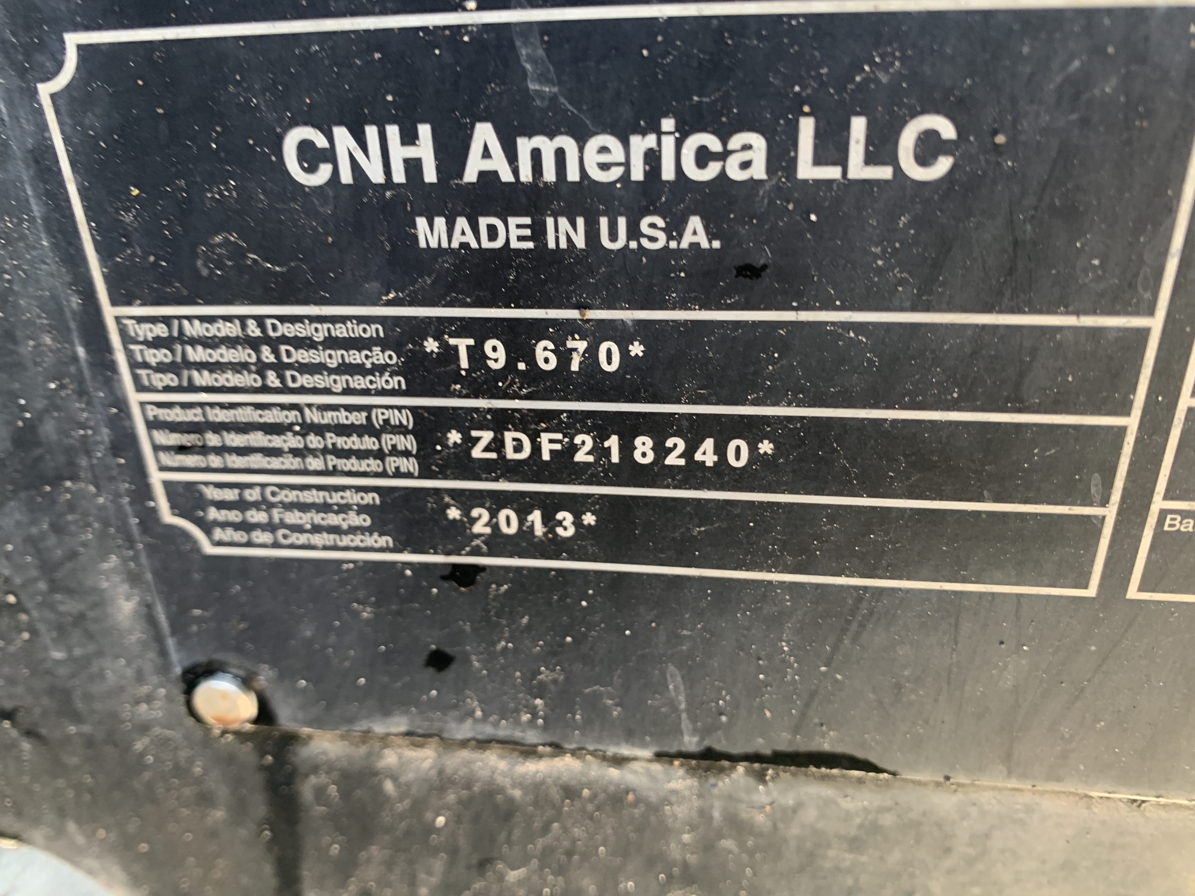 2013 New Holland T9.670 Tractor