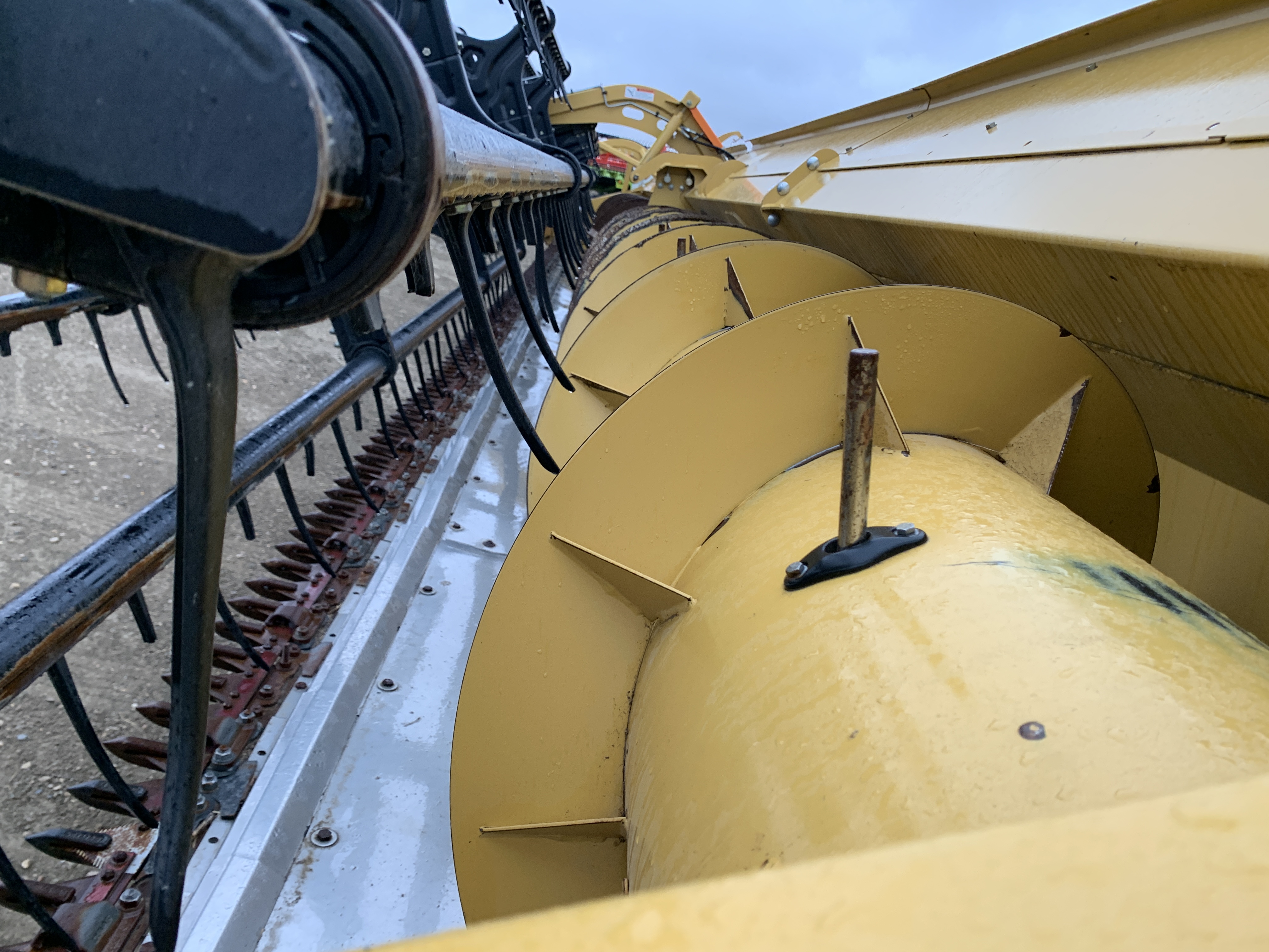 2016 CLAAS Maxflex 1050 Header Combine