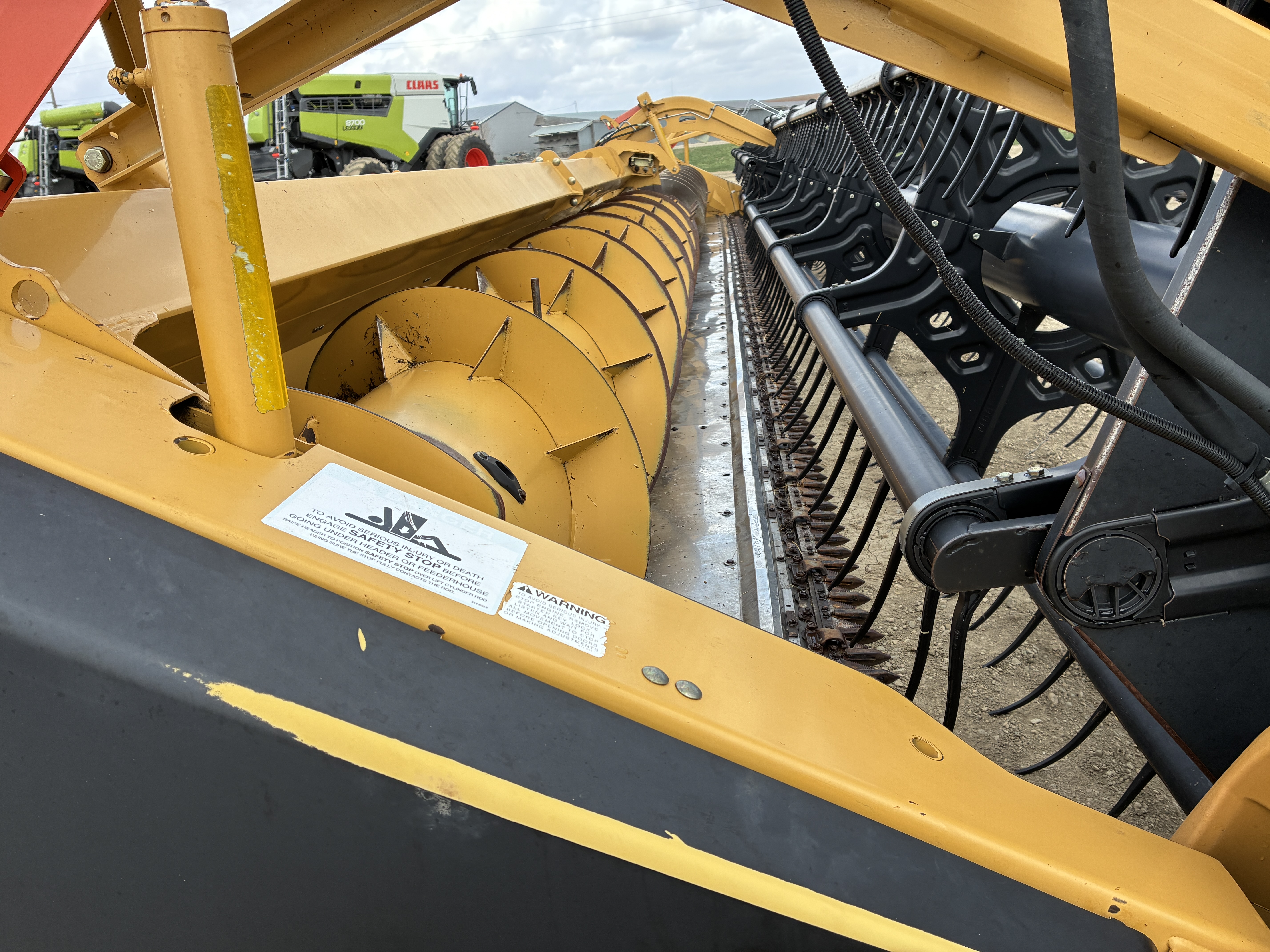 2010 CLAAS Maxflex 1200 Header Flex