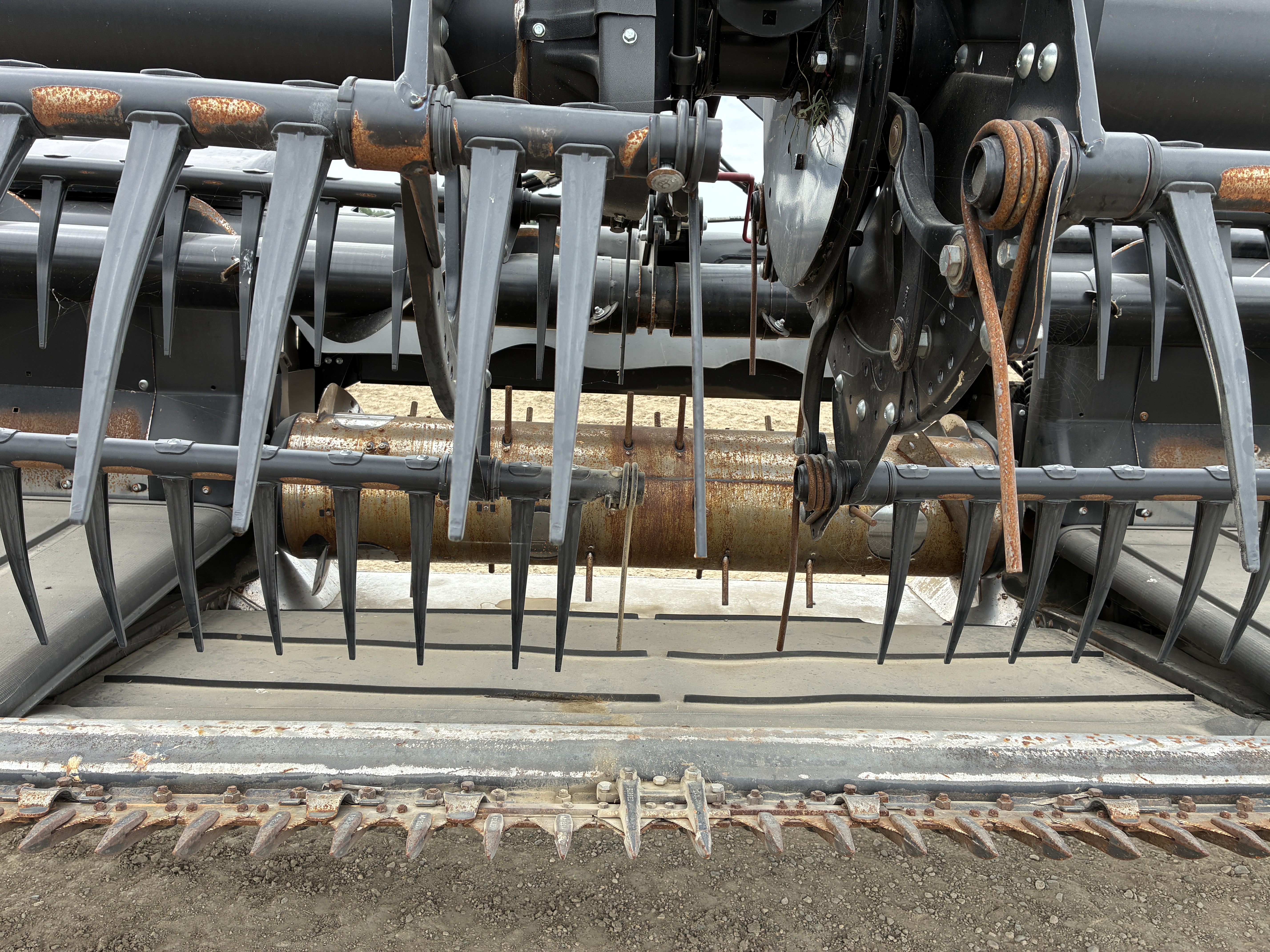 2022 MacDon FD140 Header Draper Flex