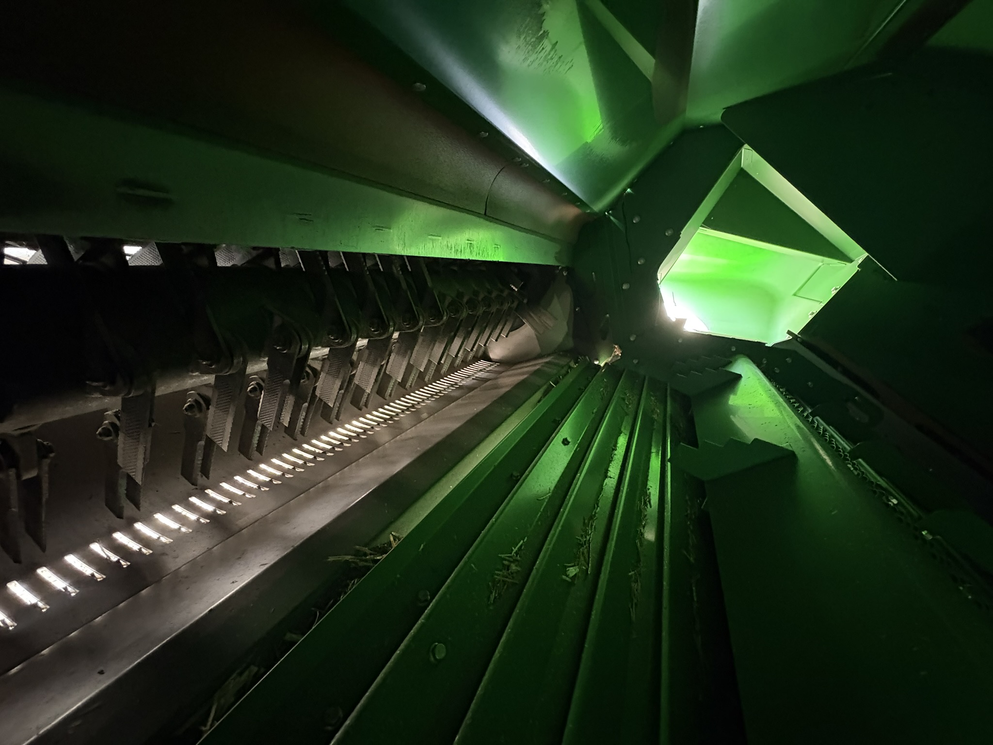 2025 John Deere X9 1100 Combine