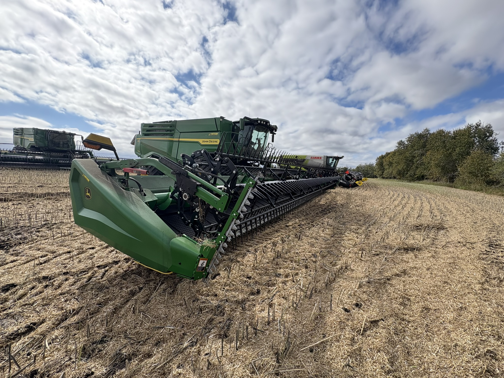 2025 John Deere X9 1100 Combine
