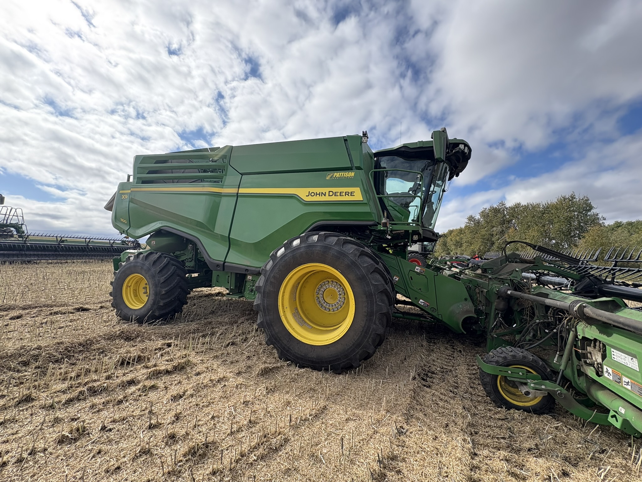 2025 John Deere X9 1100 Combine