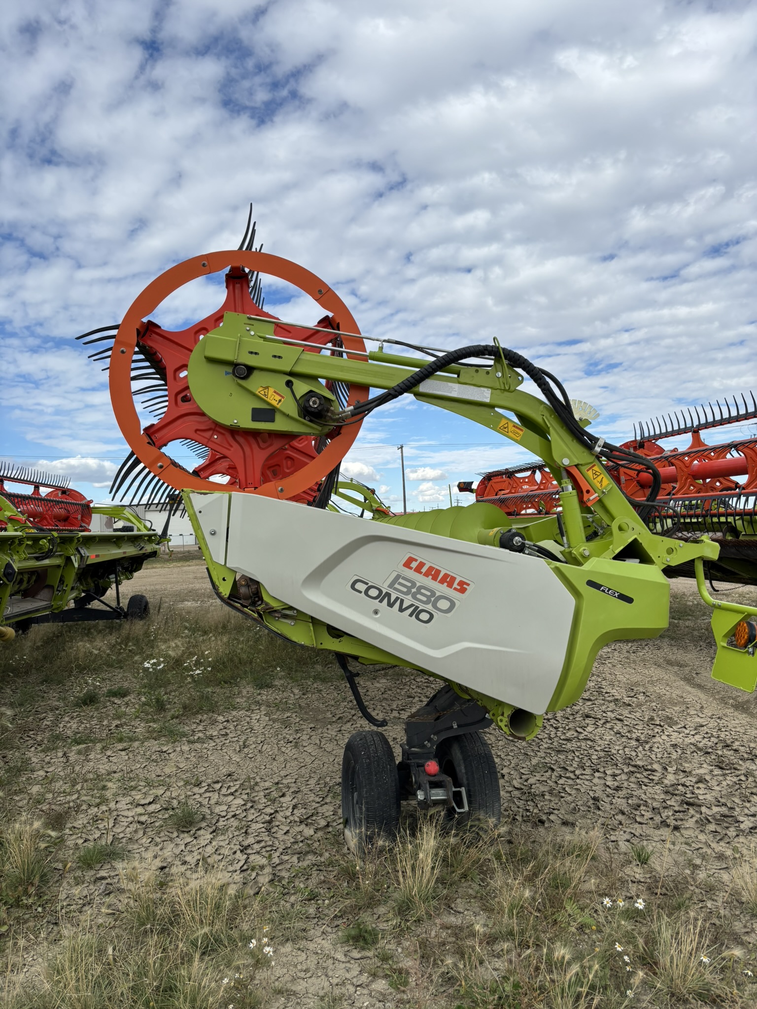 2022 CLAAS Convio Flex 1380 Header Draper Flex