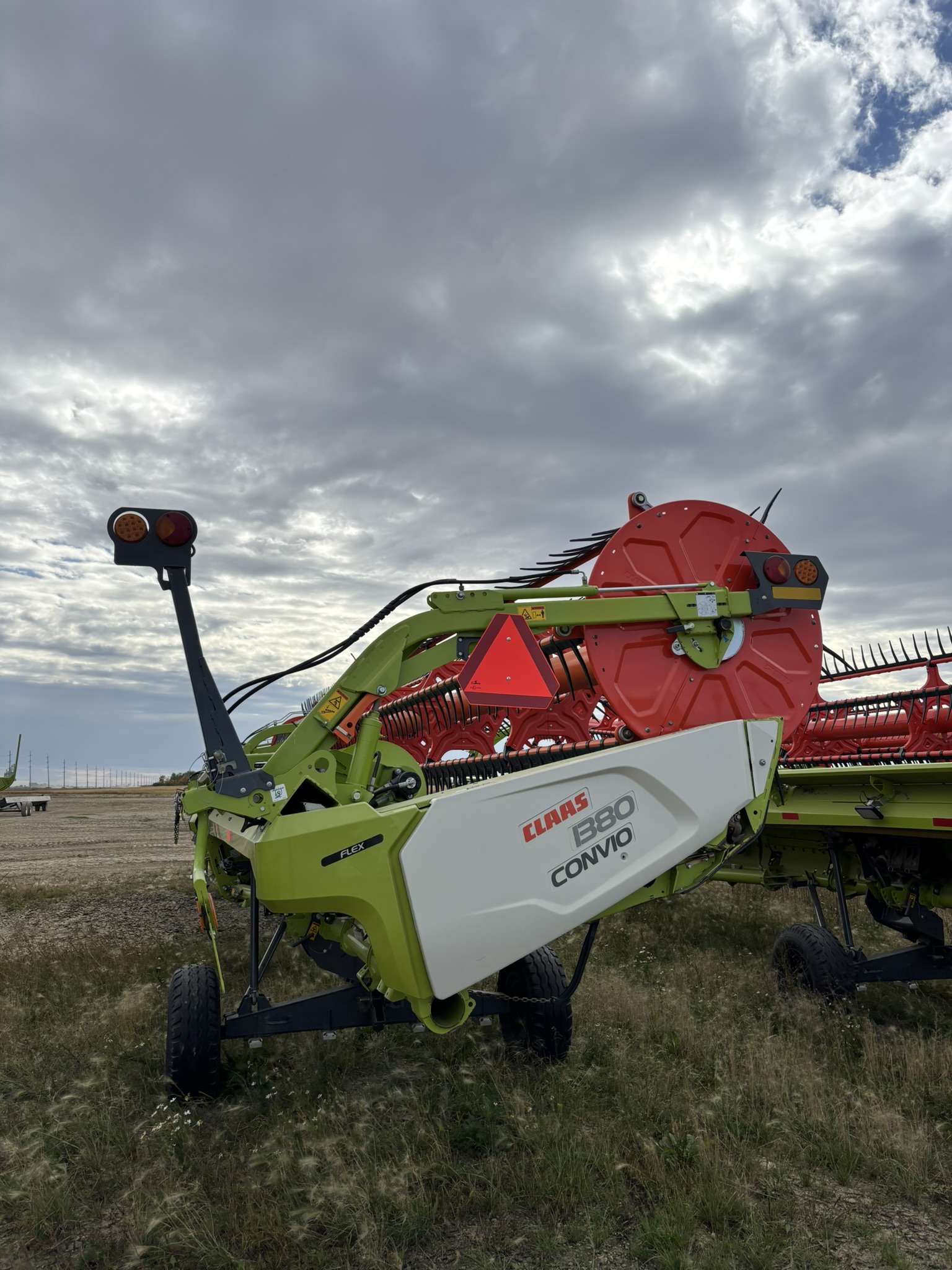 2022 CLAAS Convio Flex 1380 Header Draper Flex