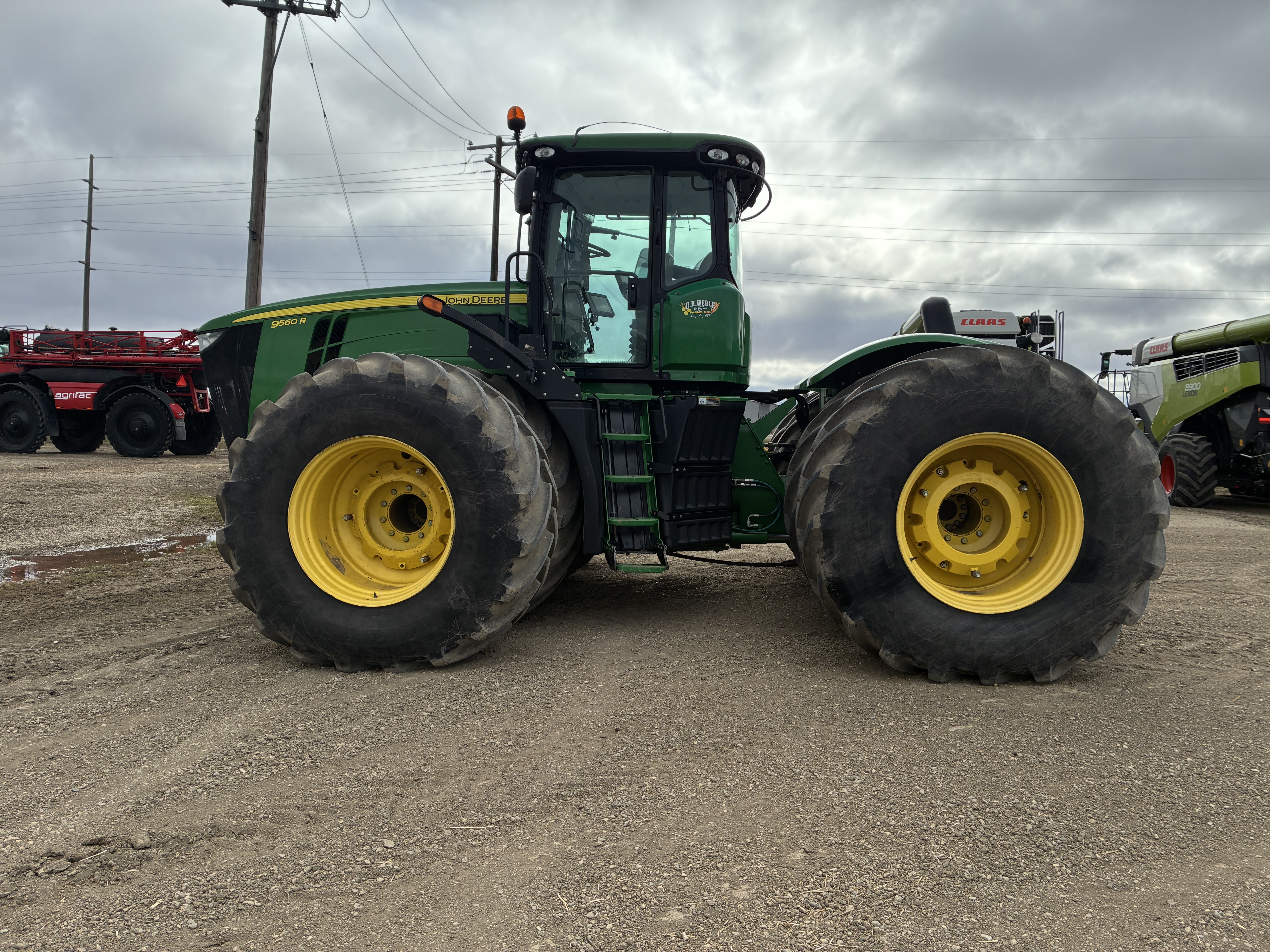 2014 John Deere 9560R Tractor