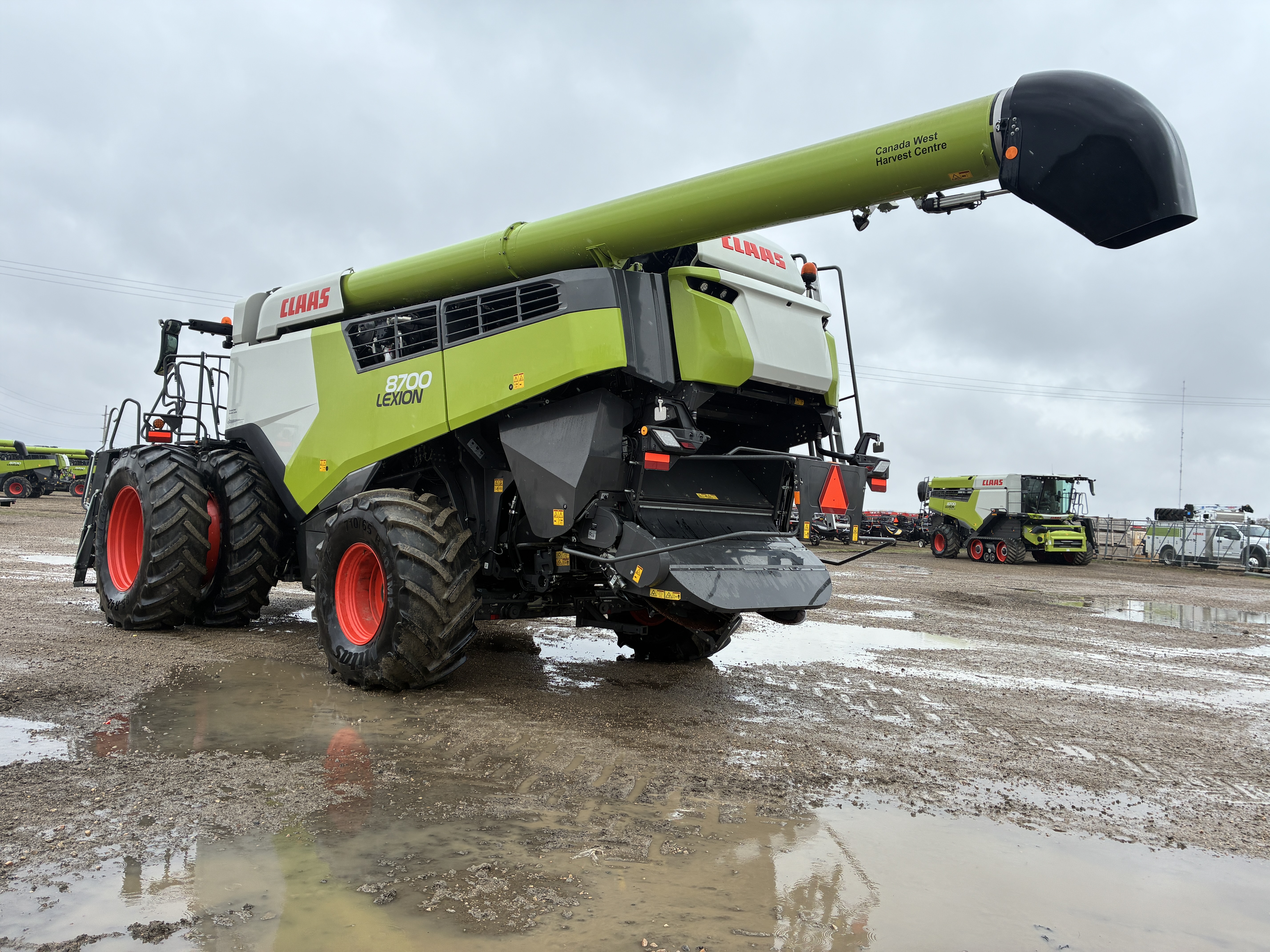 2023 CLAAS 8700 Combine