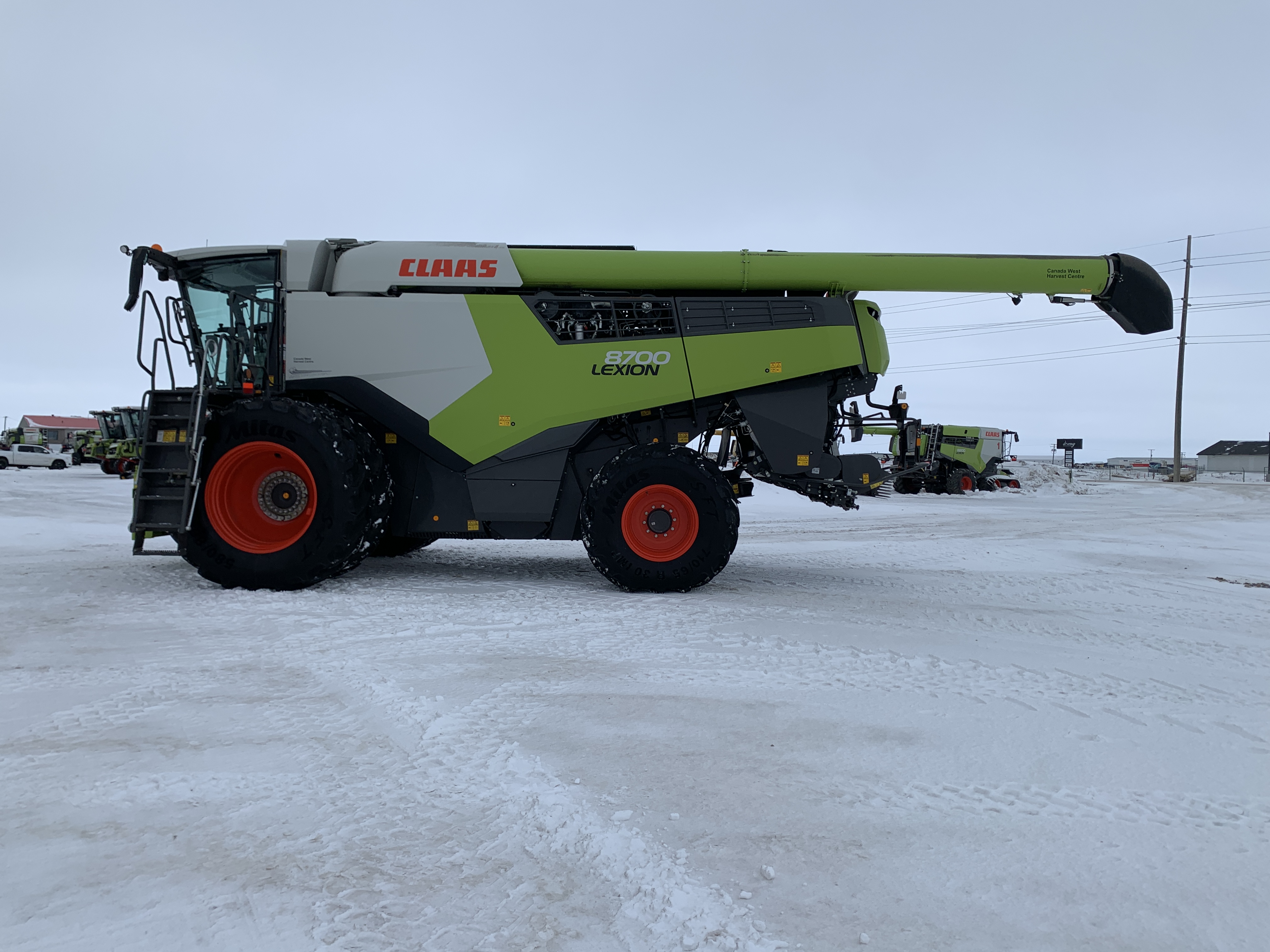 2023 CLAAS 8700 Combine