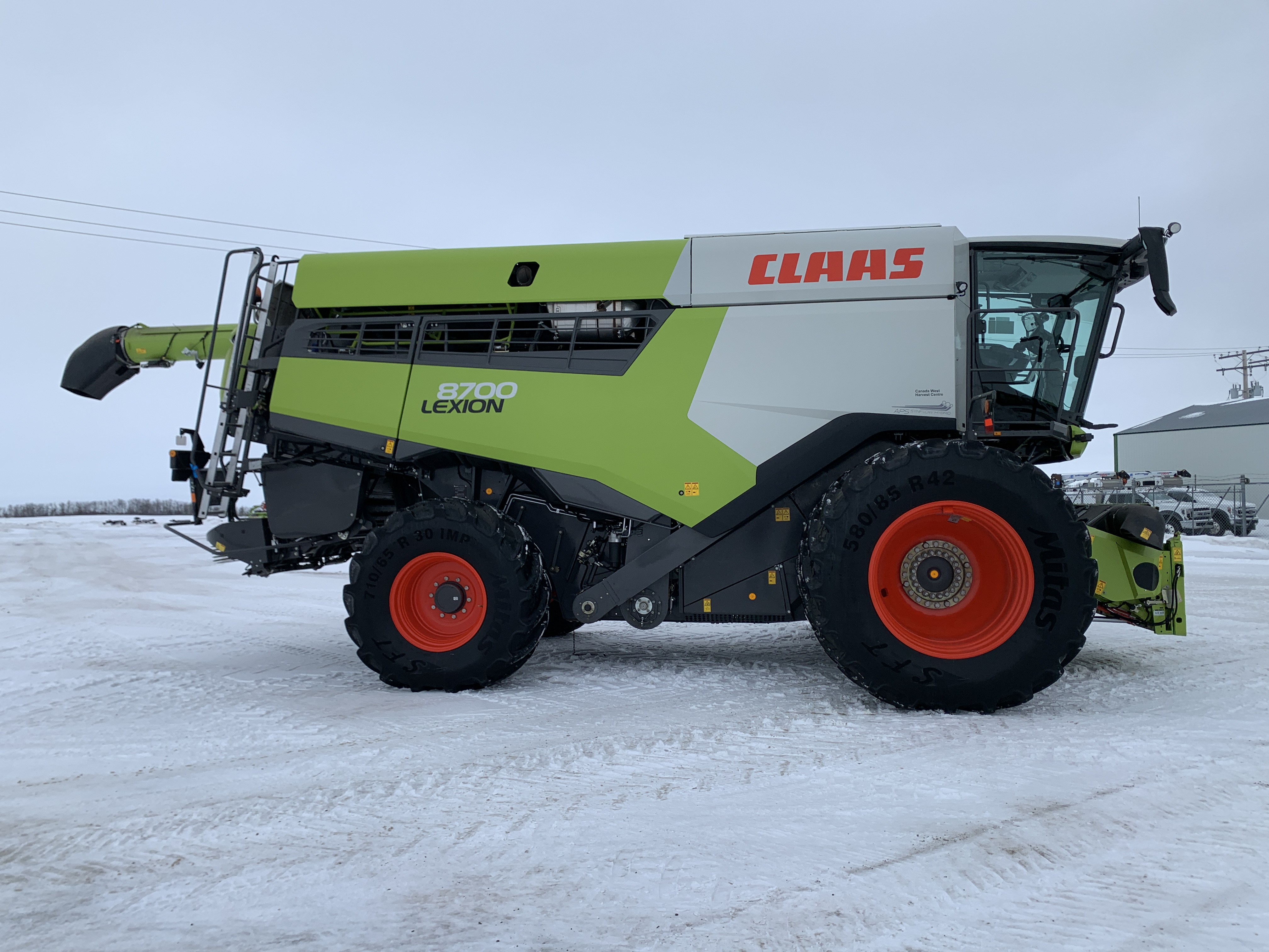 2023 CLAAS 8700 Combine