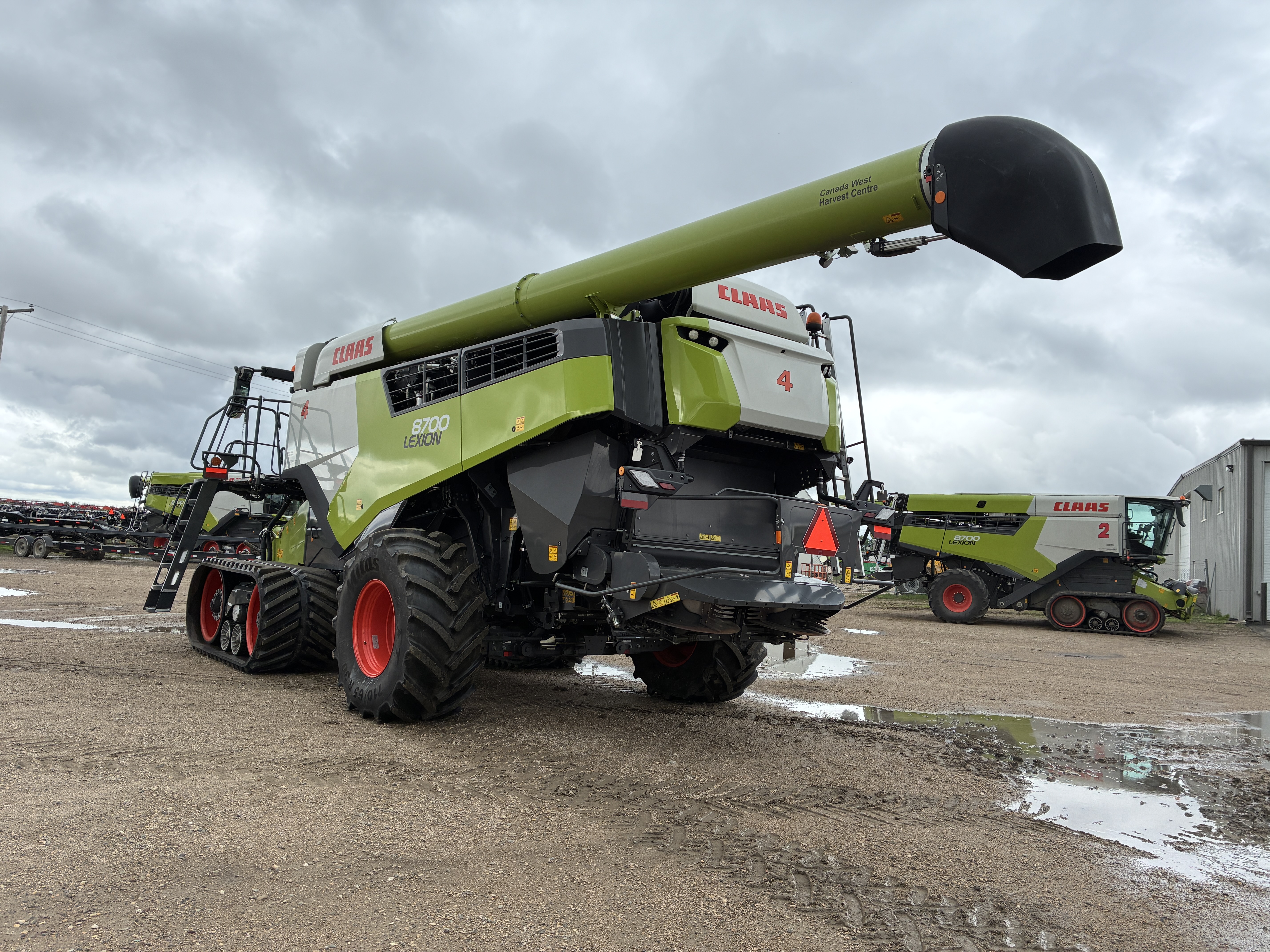 2024 CLAAS 8700TT Combine