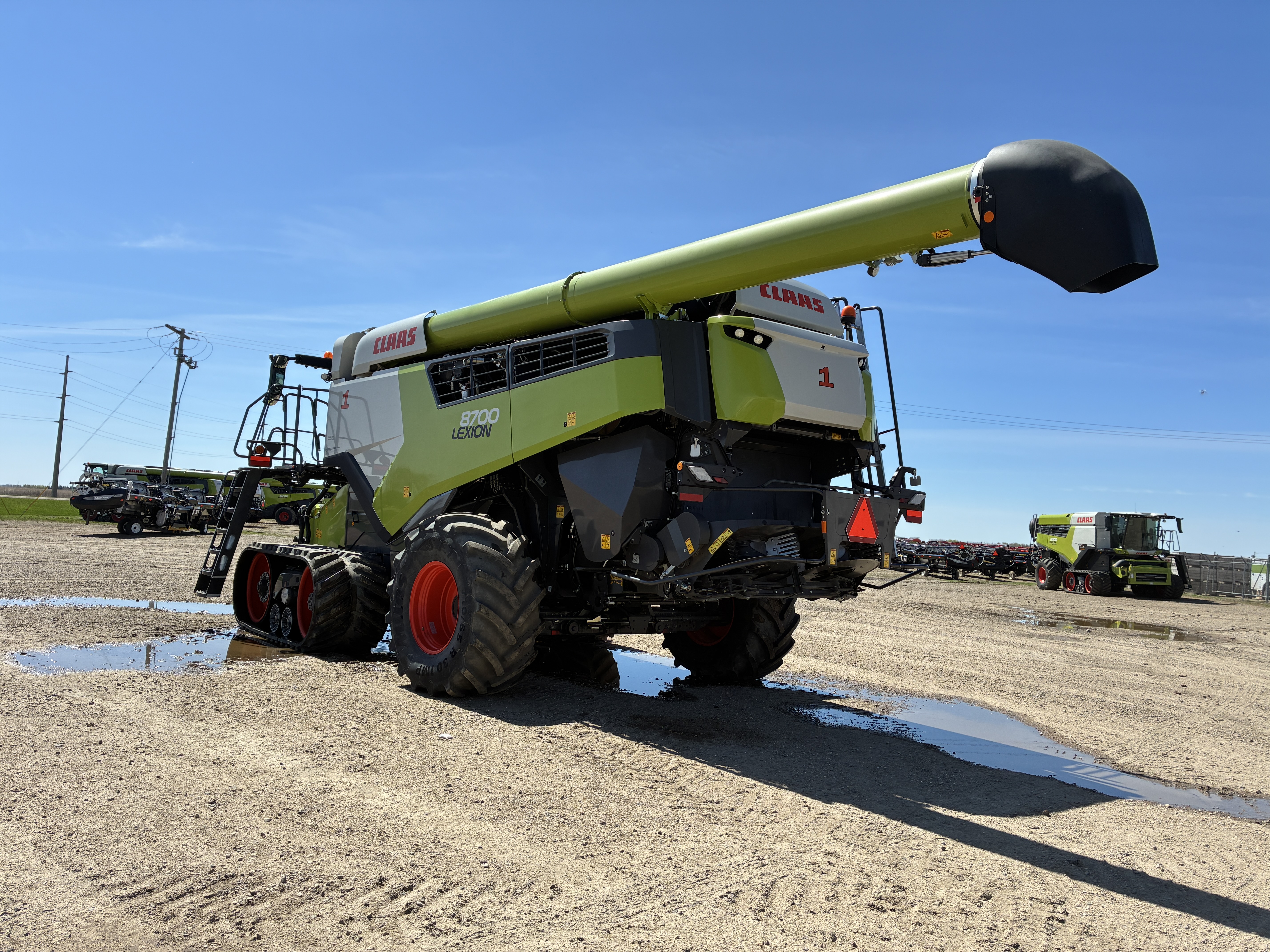 2024 CLAAS 8700TT Combine