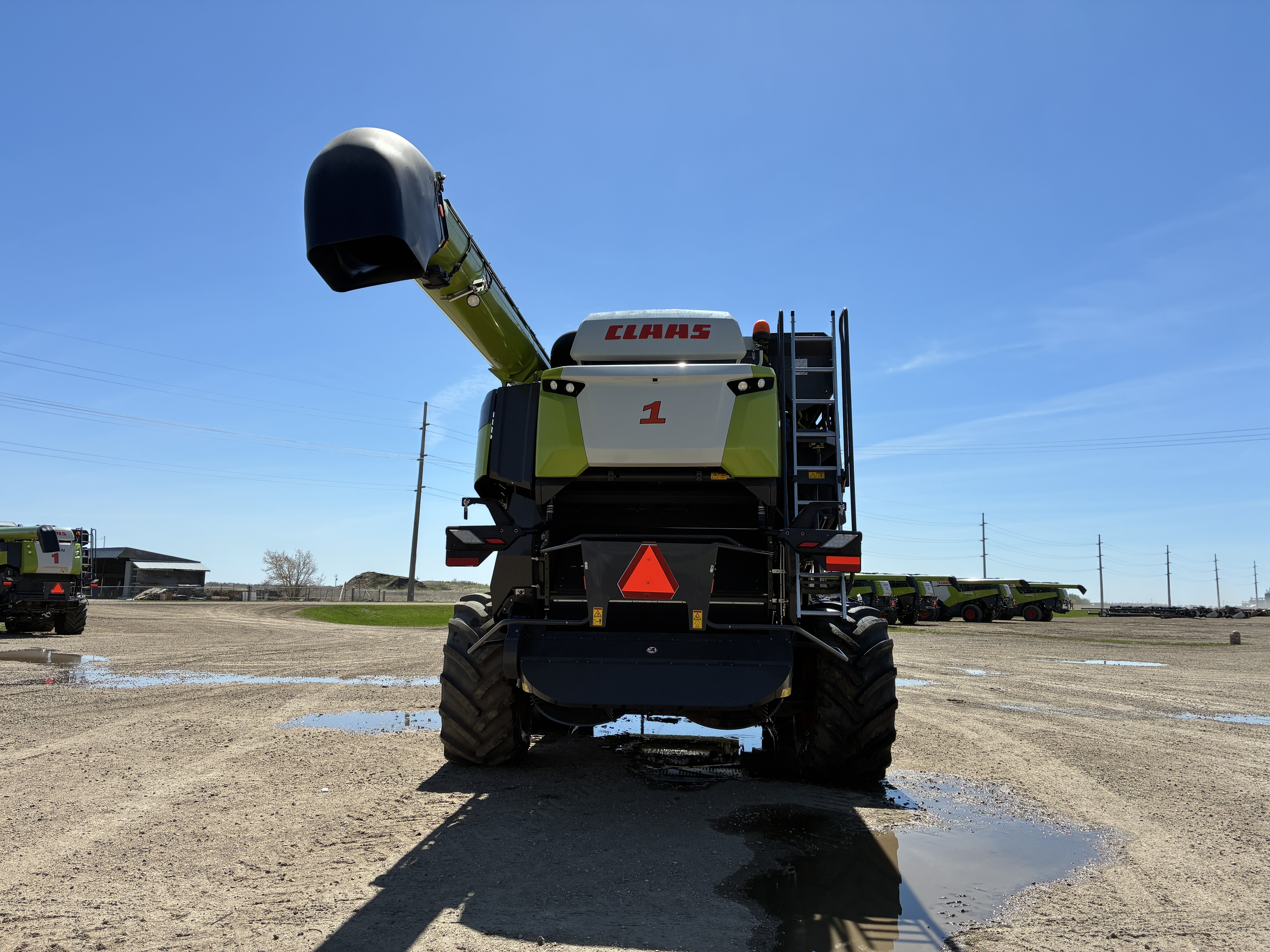 2024 CLAAS 8700TT Combine