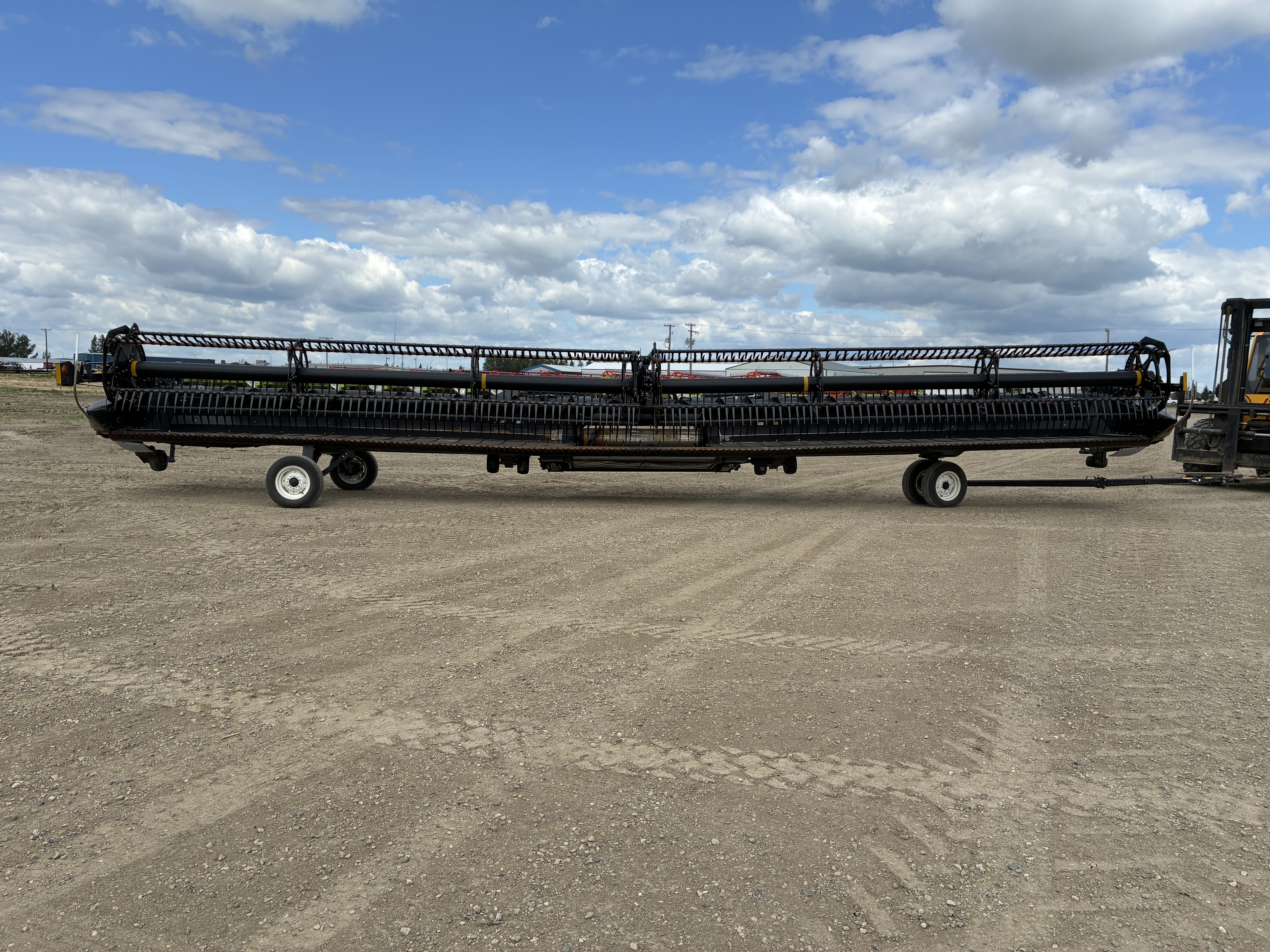 2022 MacDon FD145 Header Draper Flex