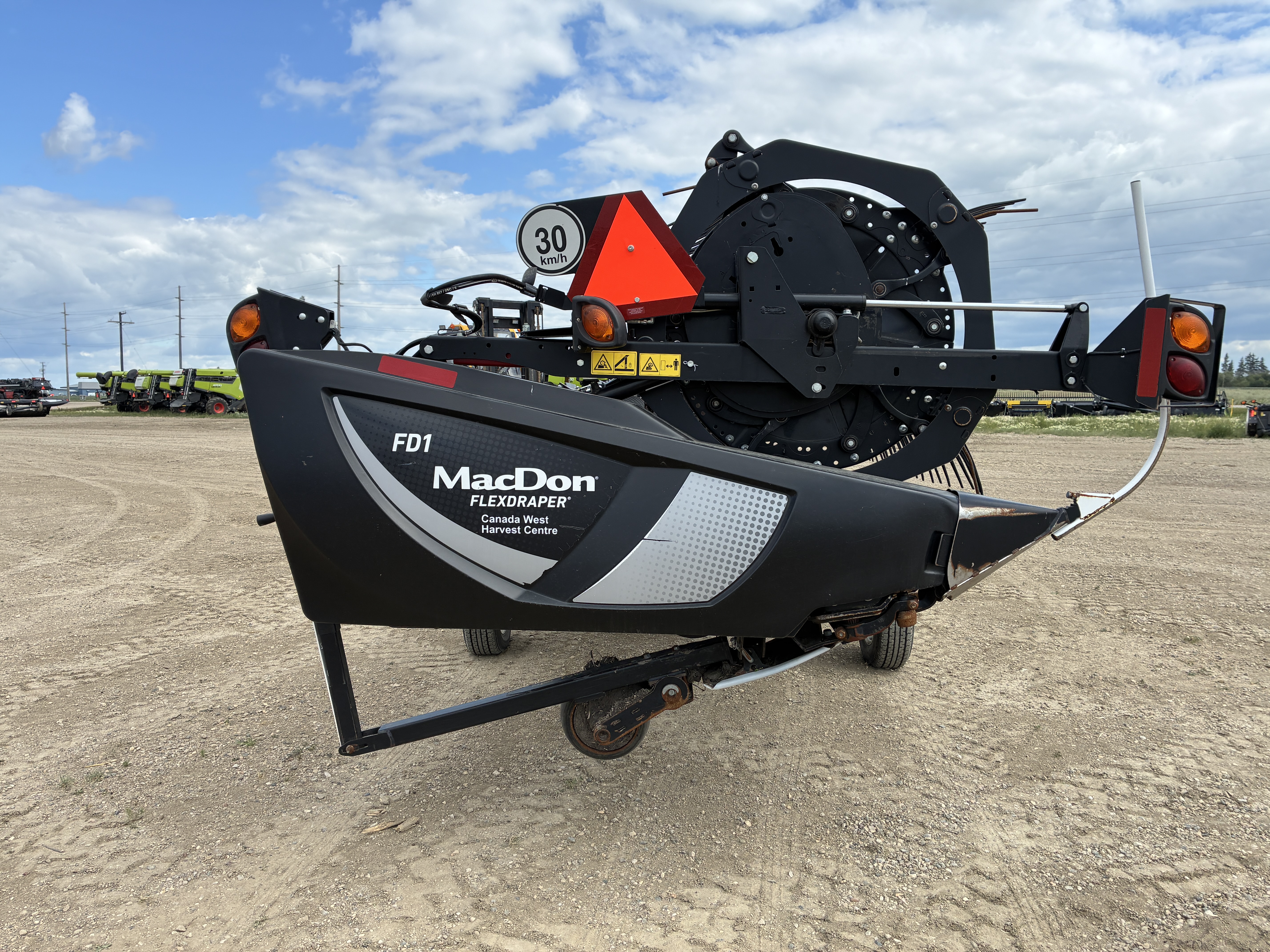 2022 MacDon FD145 Header Draper Flex