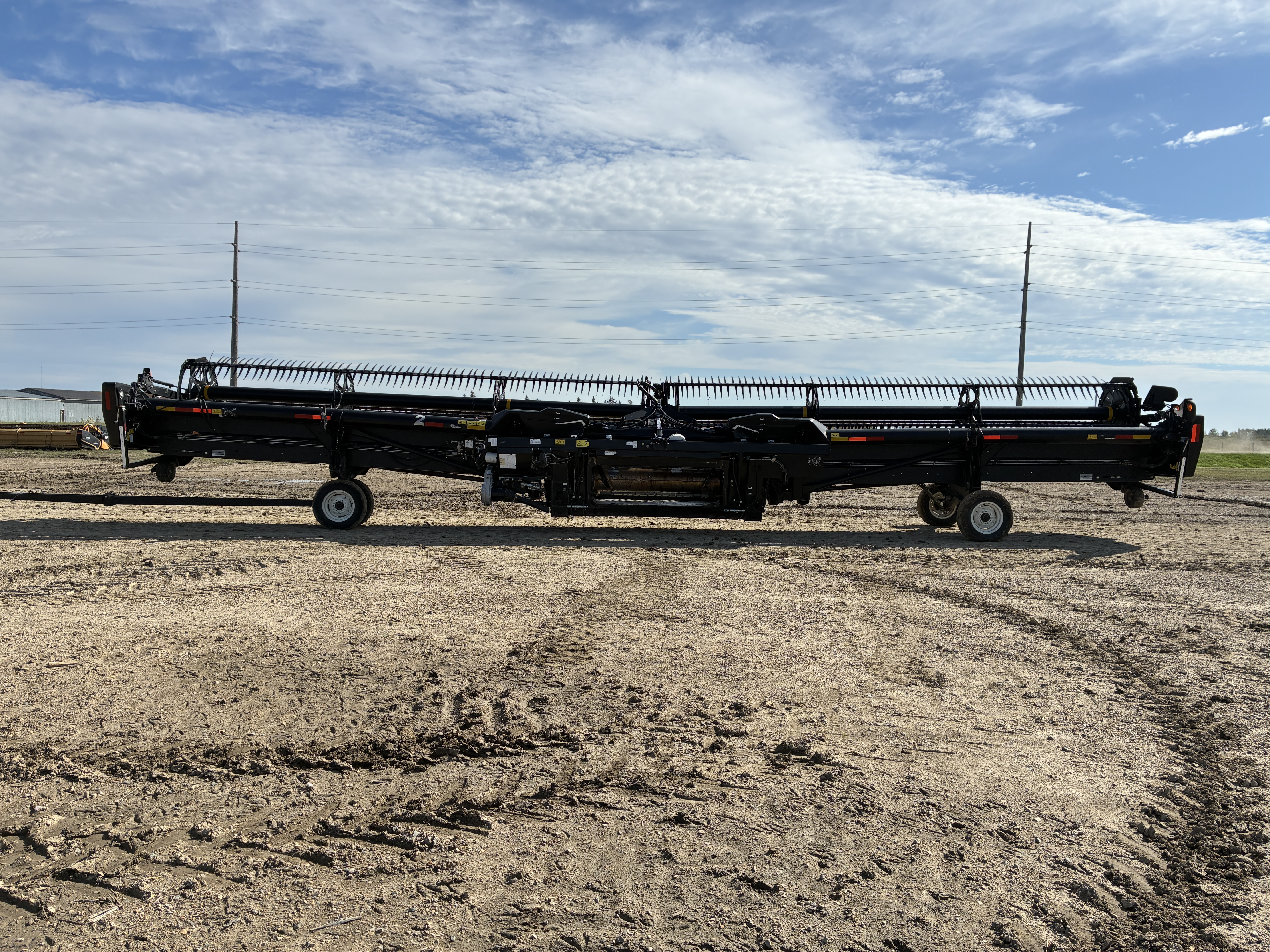 2019 MacDon FD145 Header Draper Flex