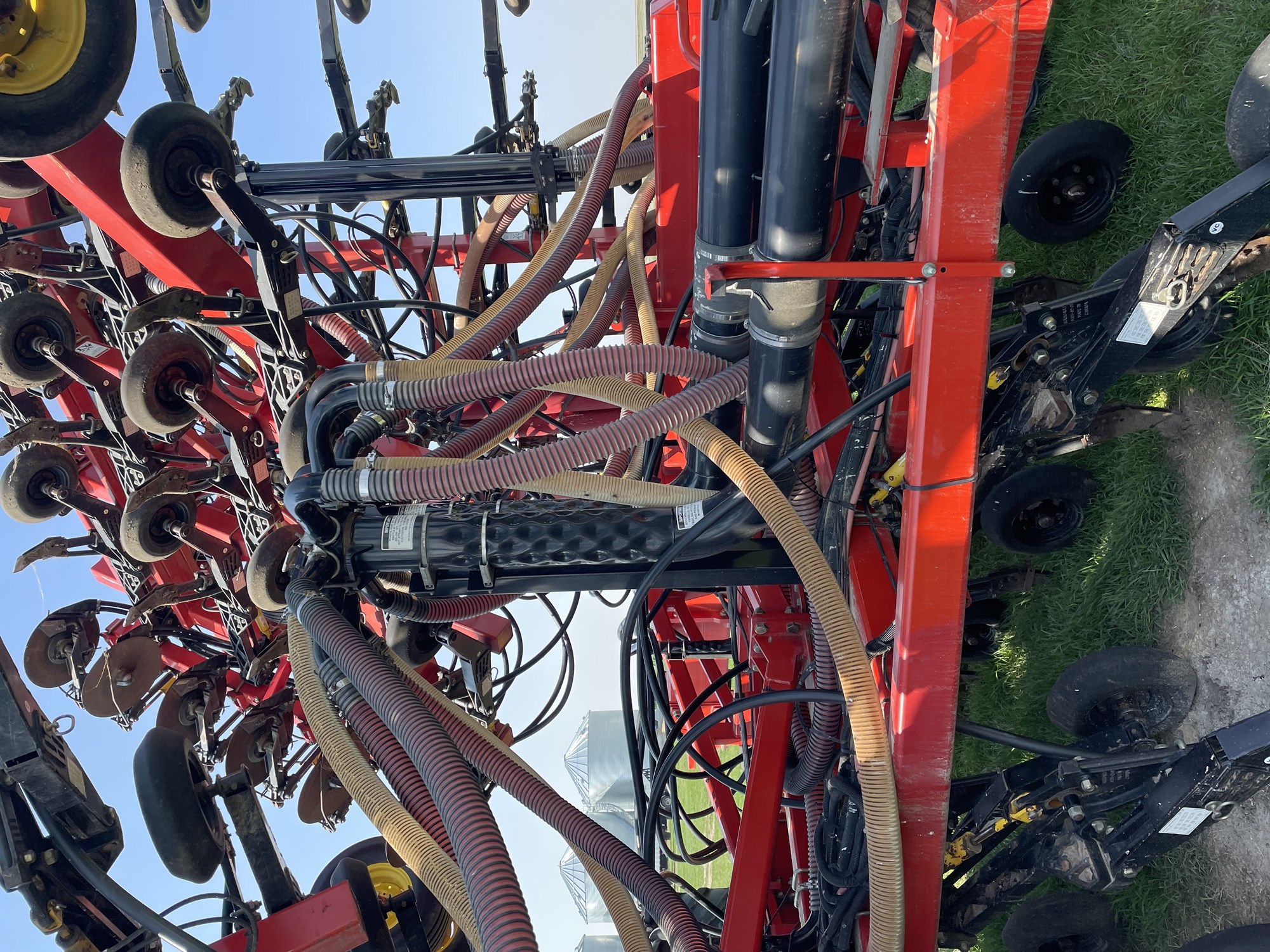 2010 Bourgault 3310-65-10 Air Drill