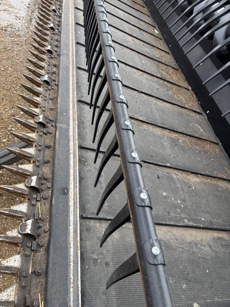 2021 MacDon FD140 SKD Header Draper Flex