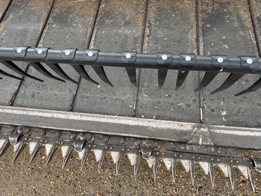 2021 MacDon FD140 SKD Header Draper Flex