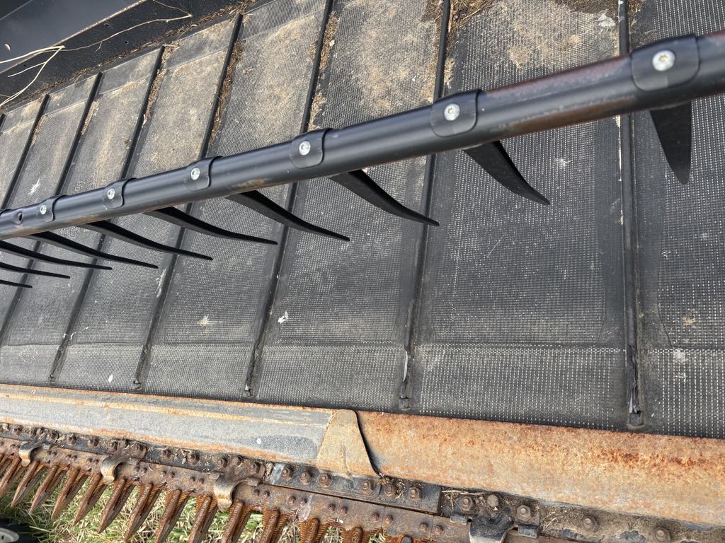 2013 MacDon FD75-40 SKD Header Draper Flex