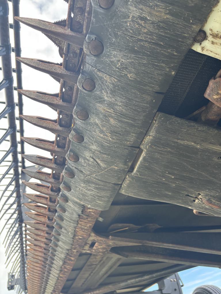 2013 MacDon FD75-40 SKD Header Draper Flex