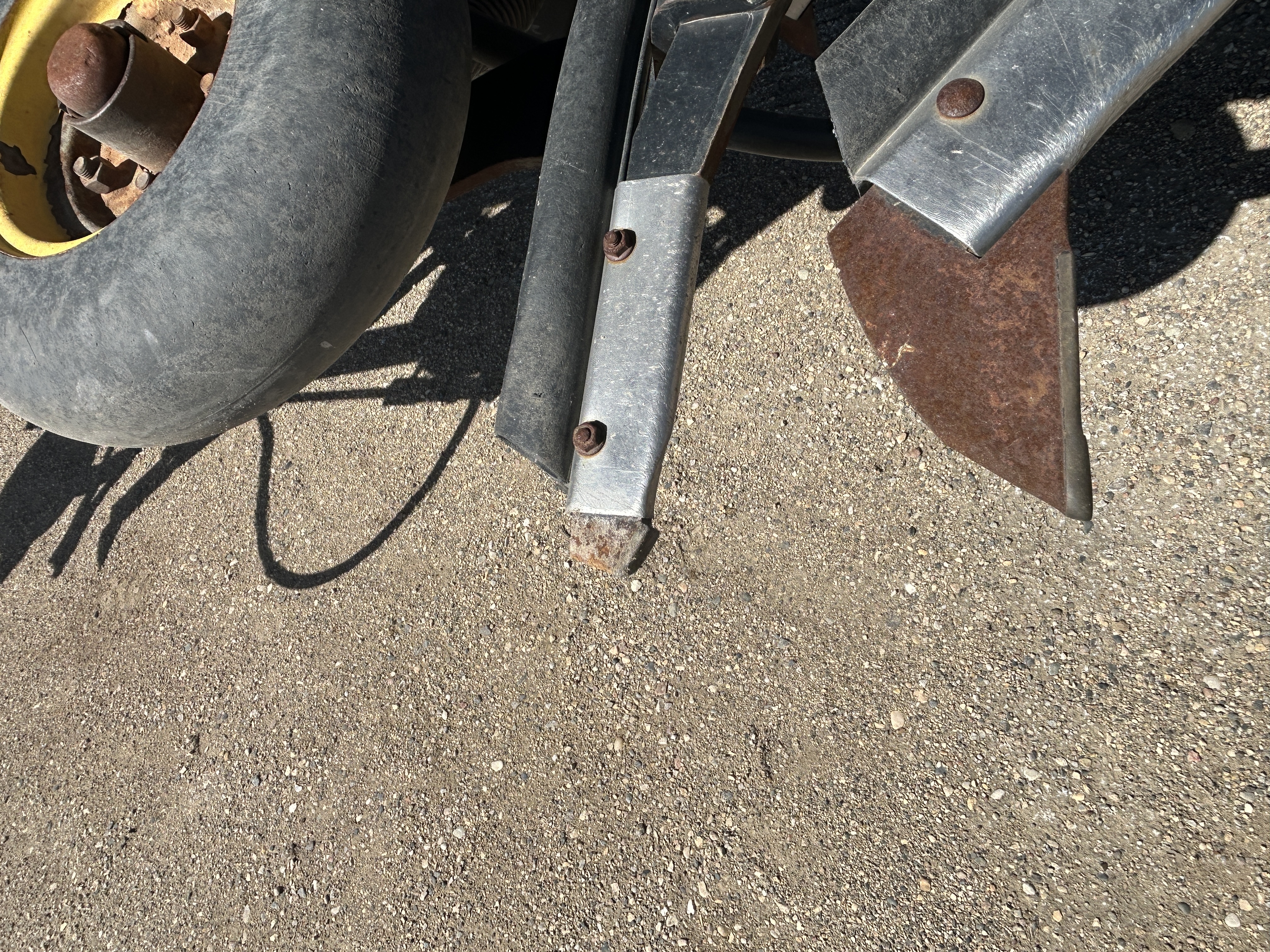 2016 Seed Hawk 8012 & 800 Air Drill